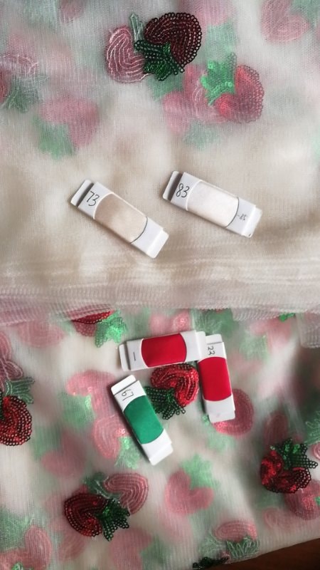 REMNANT STRAWBERRY /IVORY