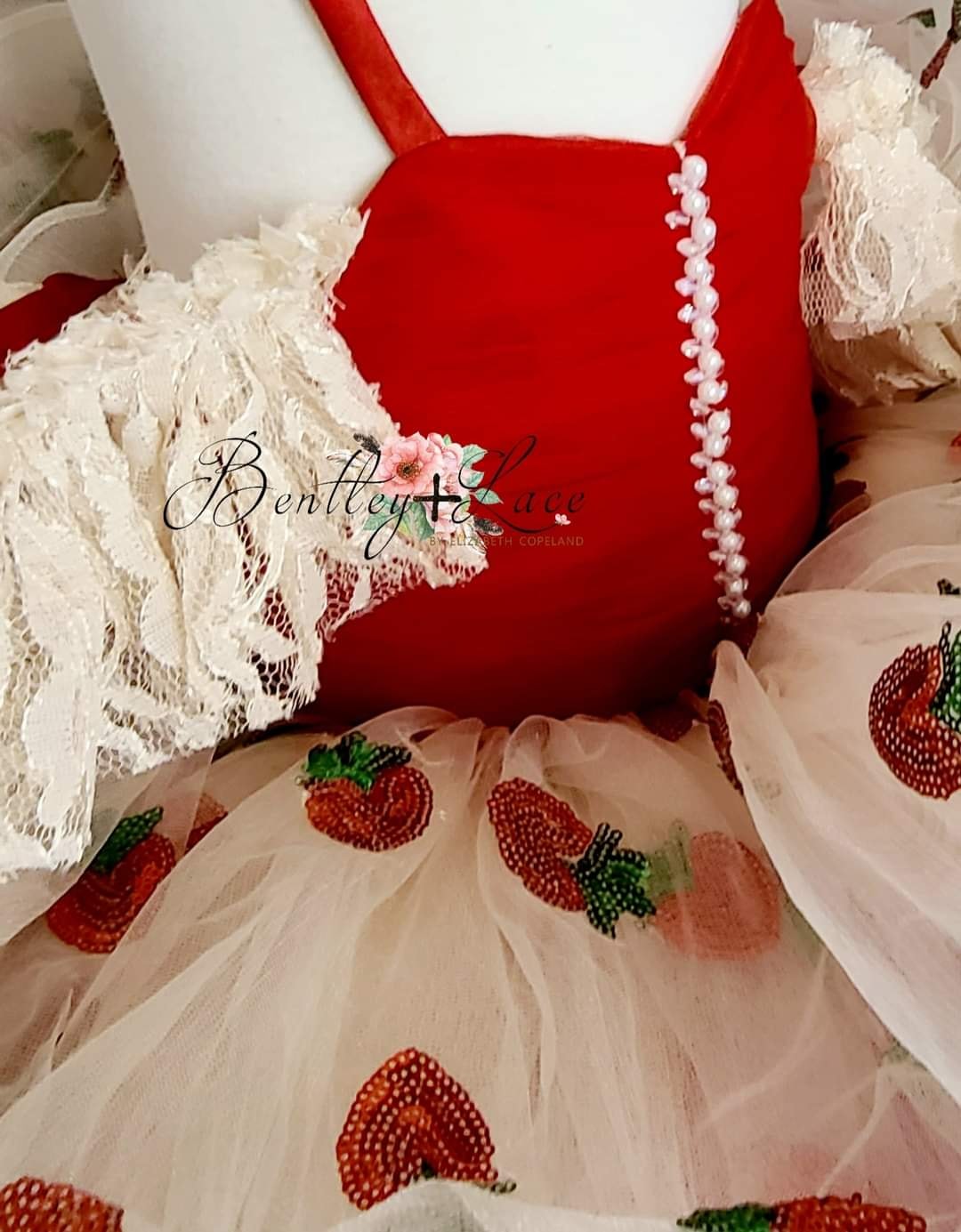 REMNANT STRAWBERRY /IVORY