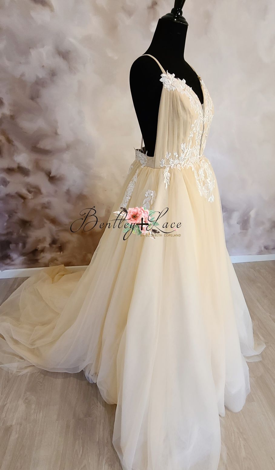 UPGRADE TO A DILLON GOWN