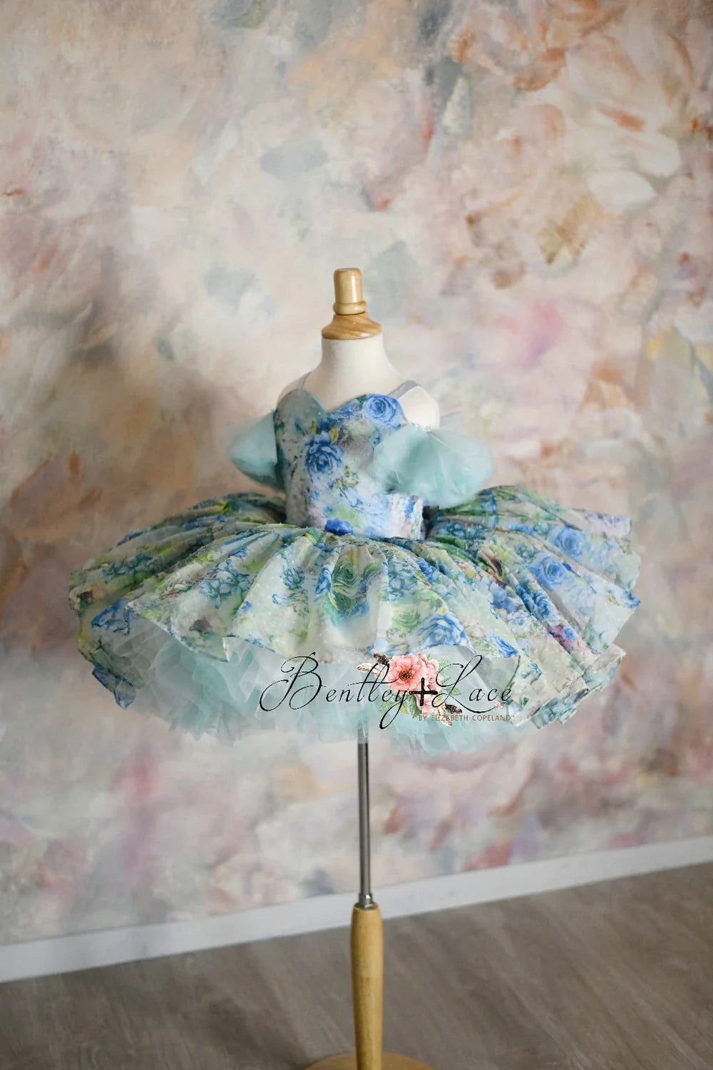 REMNANT BUTTERFLY FABRIC Ivory