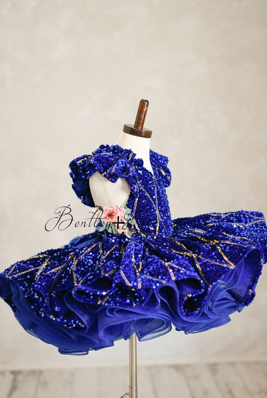 REMNANT BLUE SEQUIN