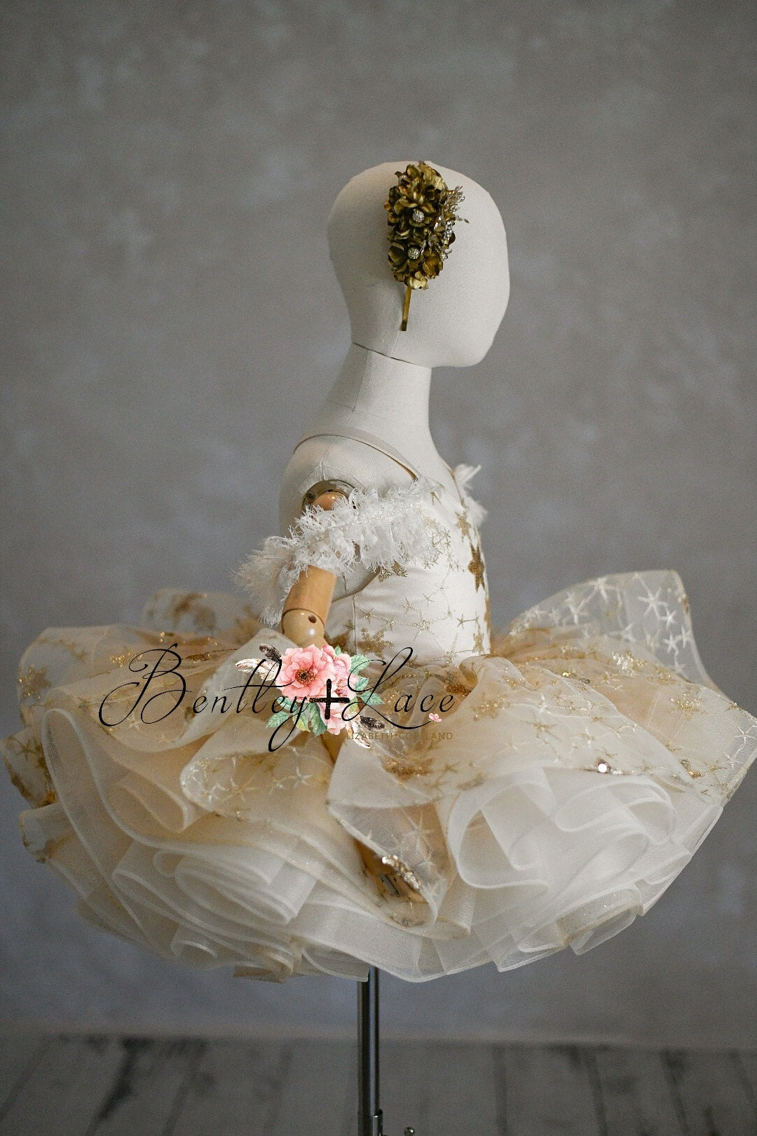 REMNANT gold 3D floral