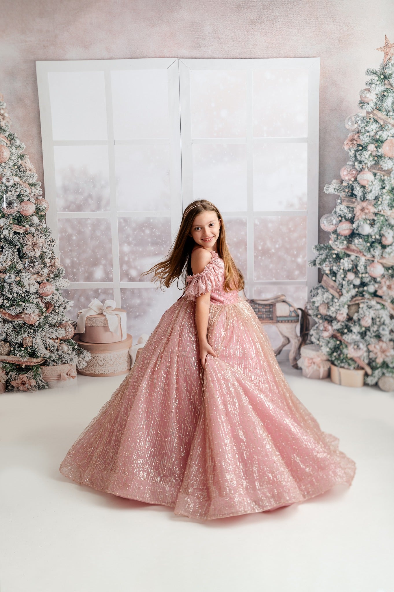 Dreamy Stassi Gown with sweetheart-Neck Bodice and Adjustable Elastic Back