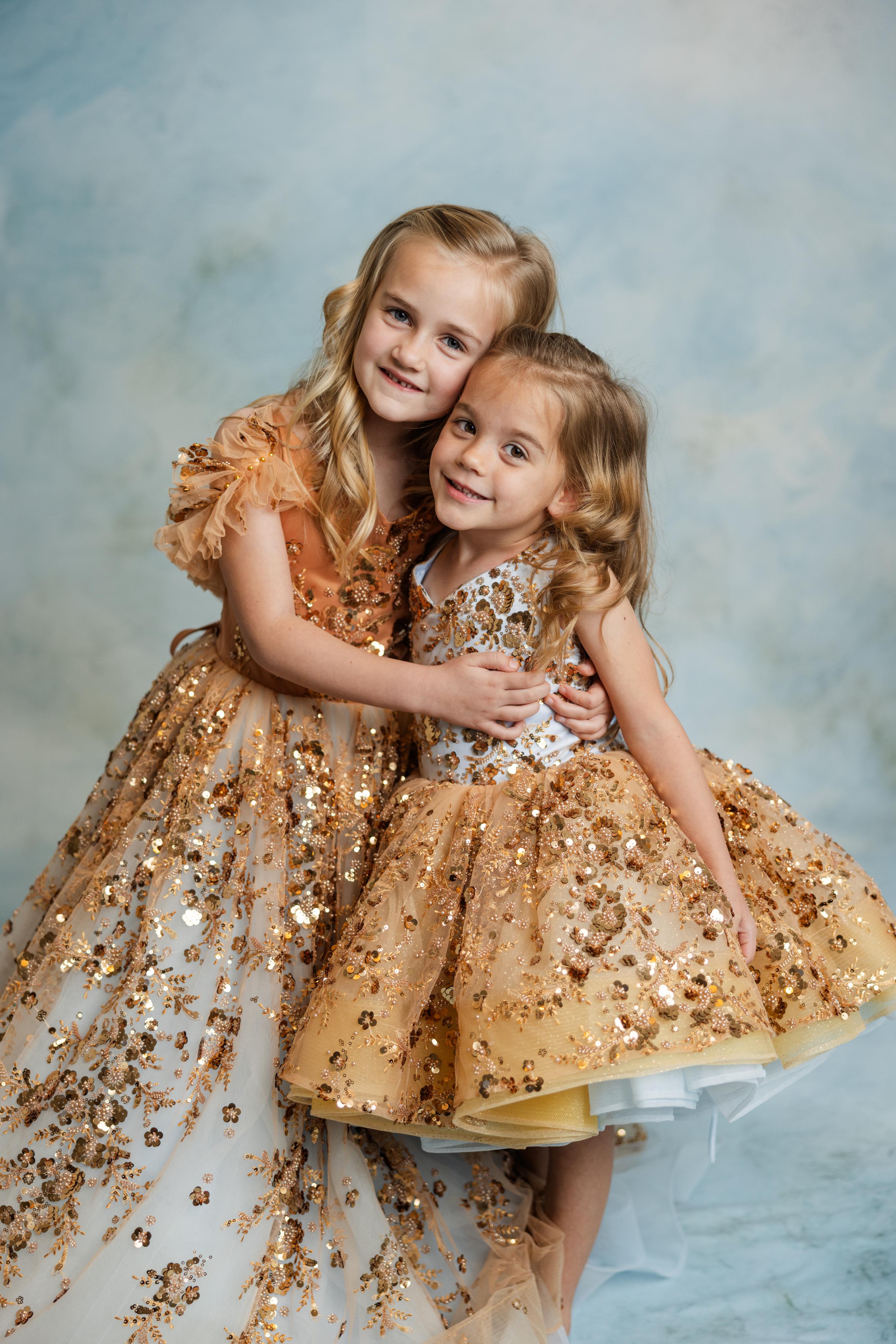 Magical princess dress featuring sparkling lace details and a flowing skirt.