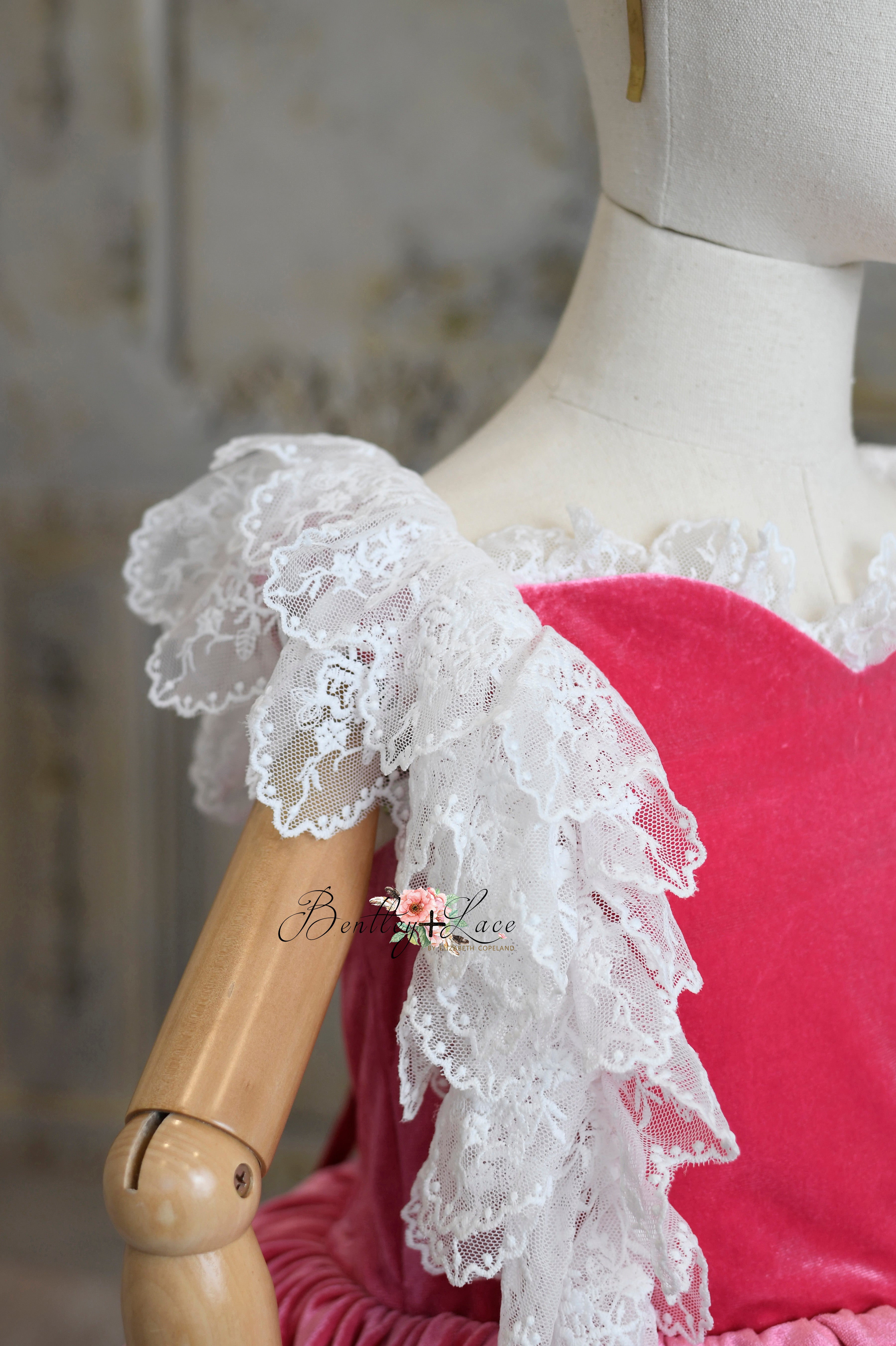 "Sweetheart Serenade" - vintage length dress ( 6 Year - 7 Year)