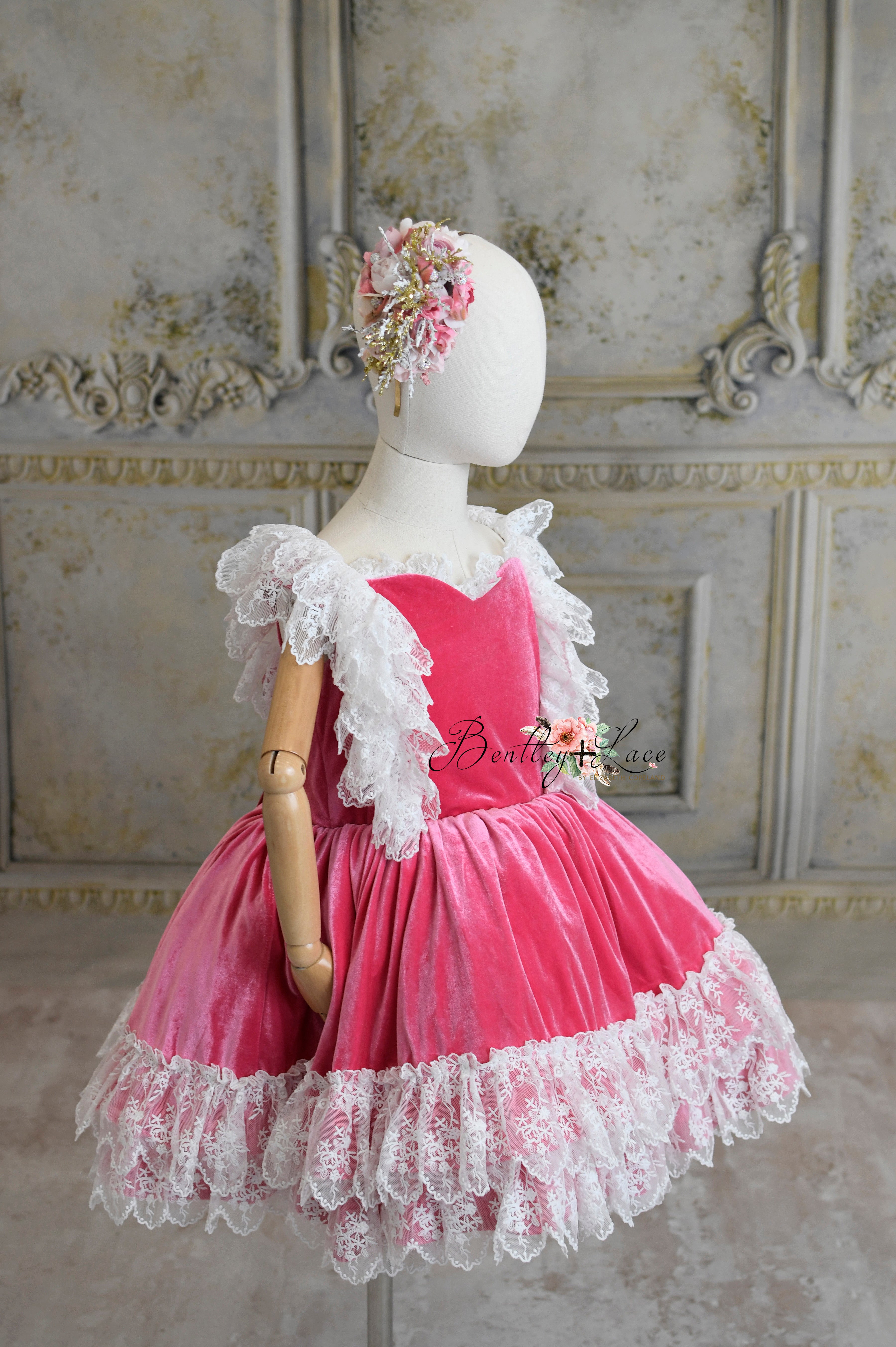 "Sweetheart Serenade" - vintage length dress ( 6 Year - 7 Year)