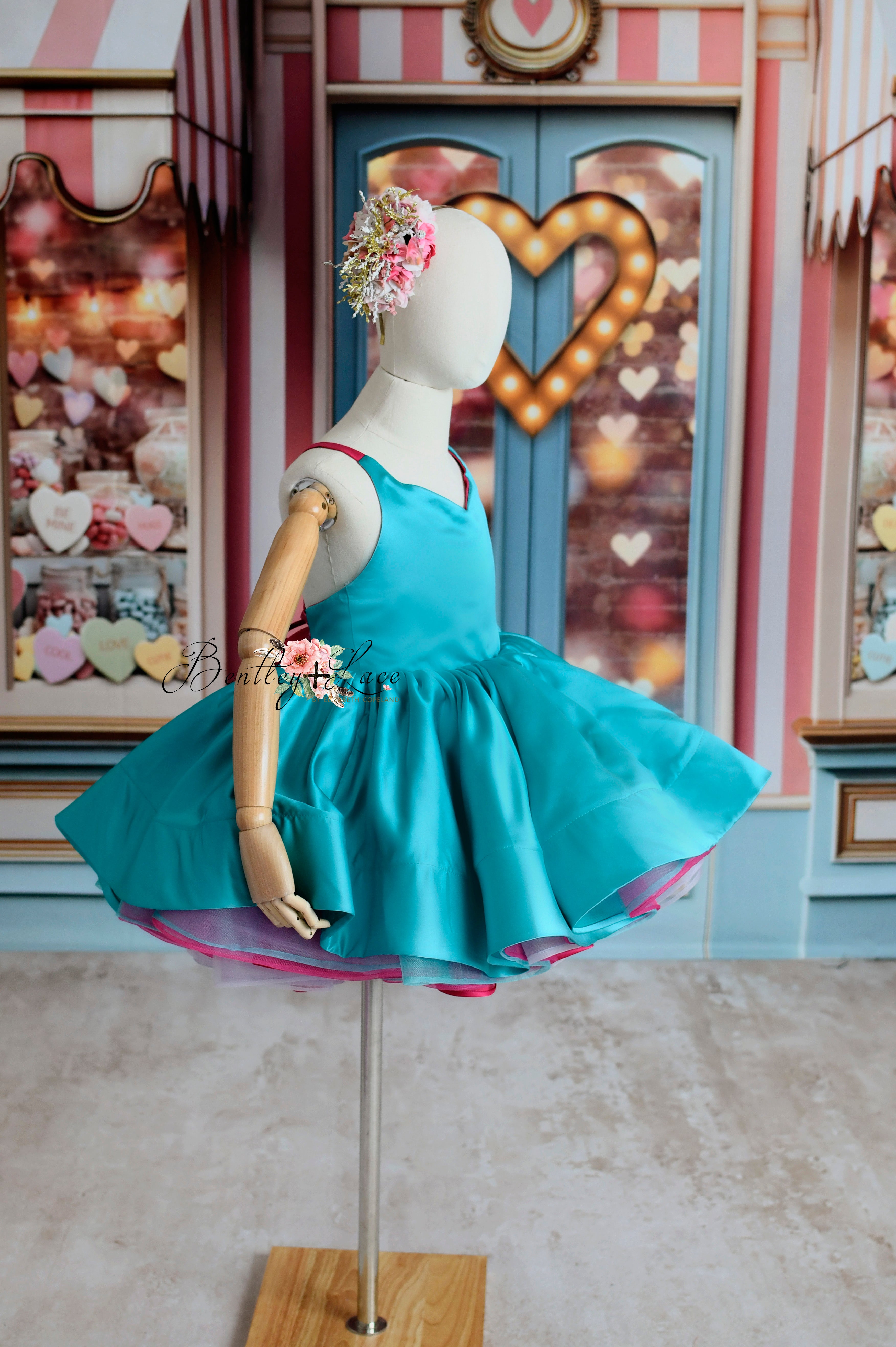 REVERSIBLE "SPUNKY" BOX SET - 3 reversible petal length dress-6 different looks. Dresses fit 5-7 up to petite 8