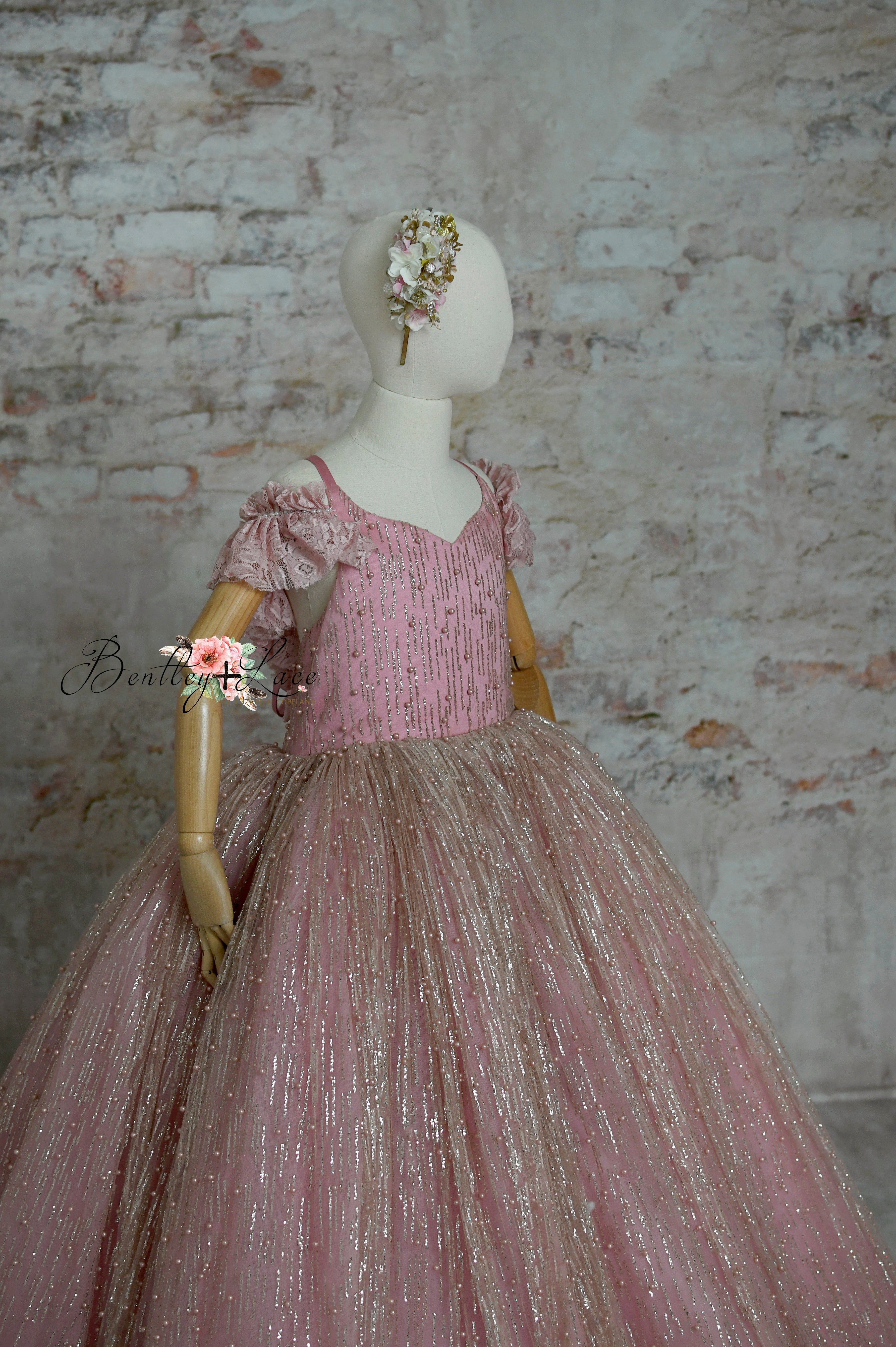 Gorgeous Stassi Gown in Rose Gold Shimmer – Perfect for Photoshoots and Events