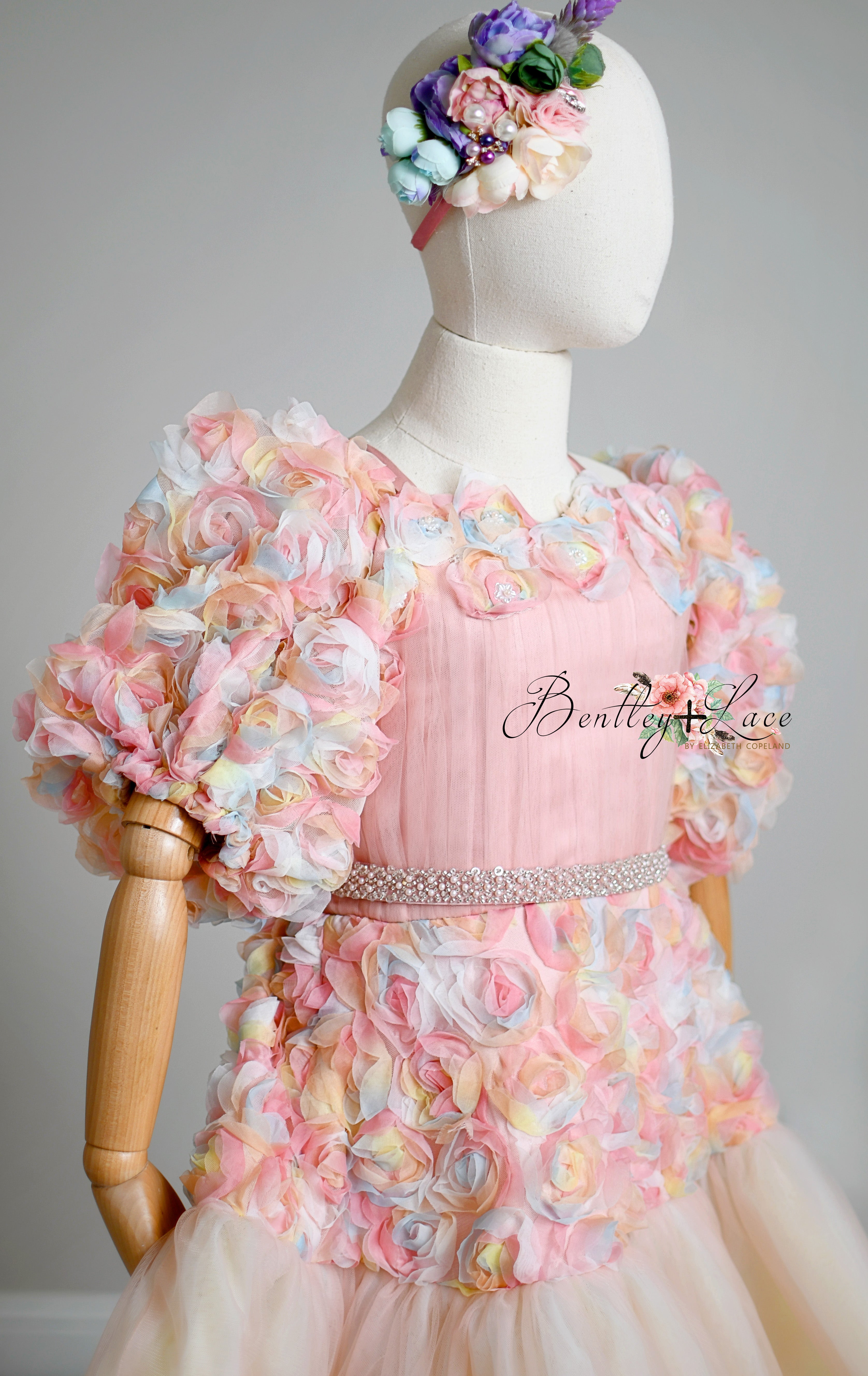 Flower-themed gown for photography sessions