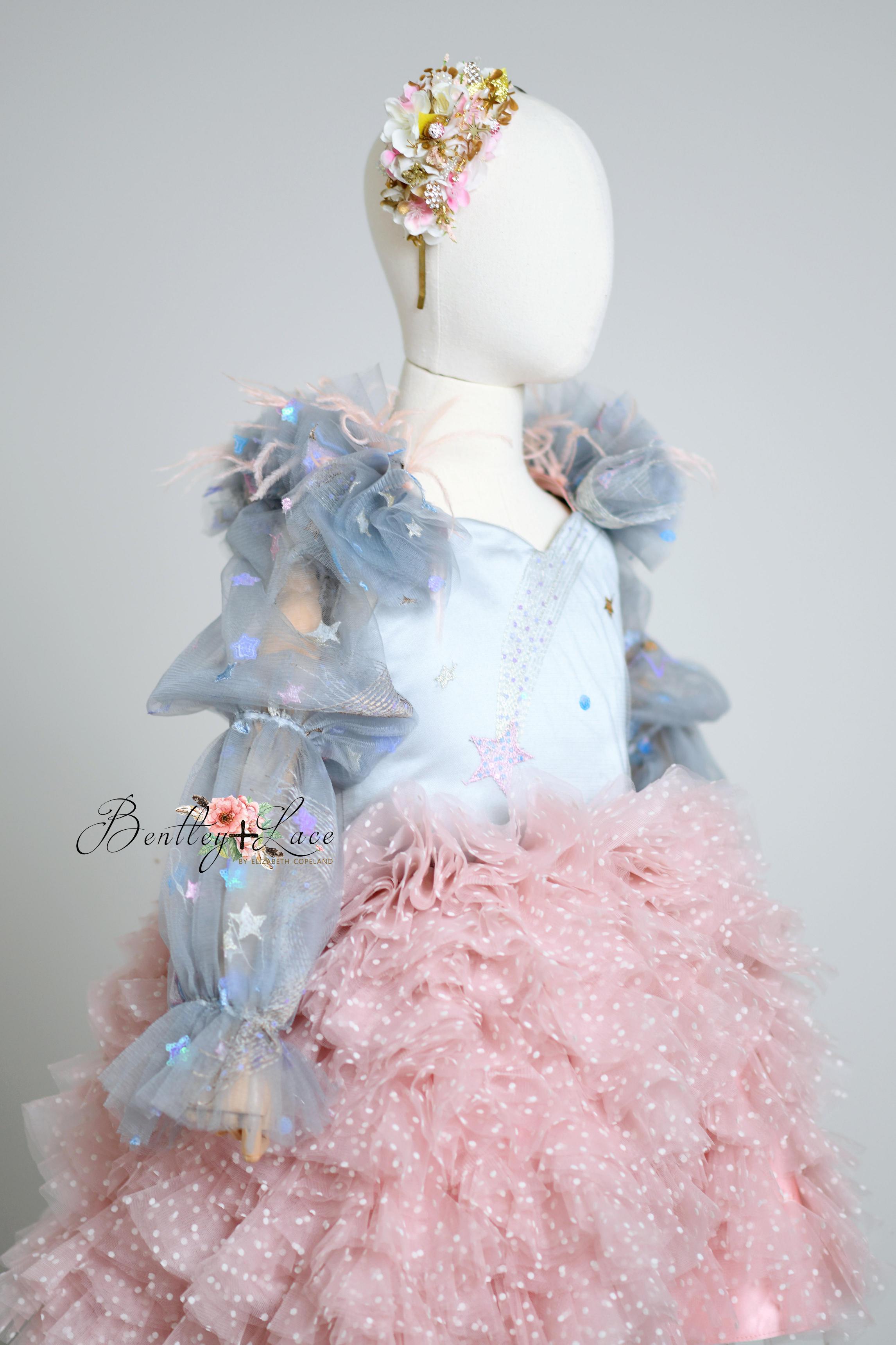 Starlight Princess "All That Shimmers " -   Petal length dress  + detachable sleeves ( 6 Year - 7 Year)