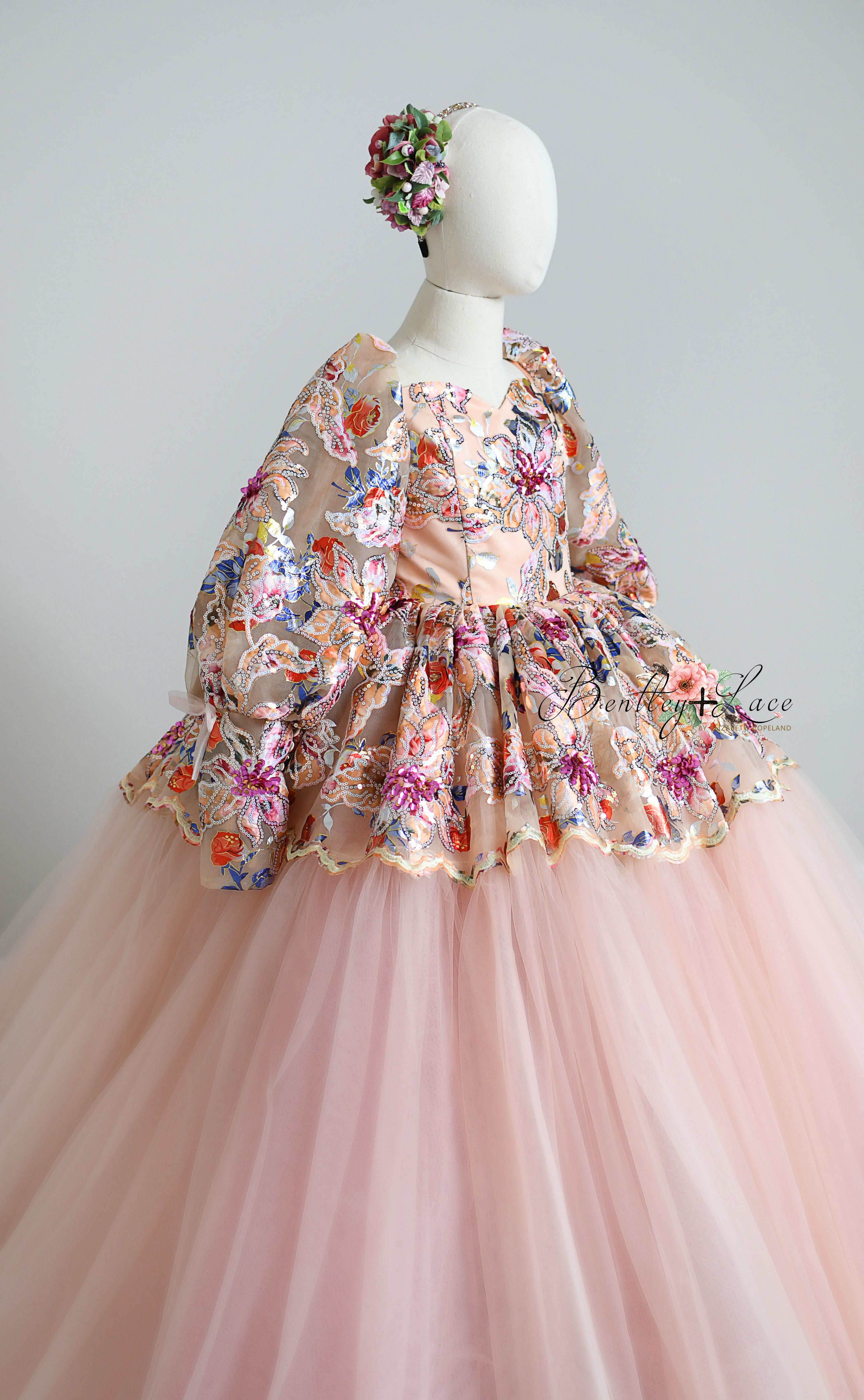 "Fleur de Lune (Moonflower)" -Detachable sleeves + Floor Length Gown - (8-10 year)
