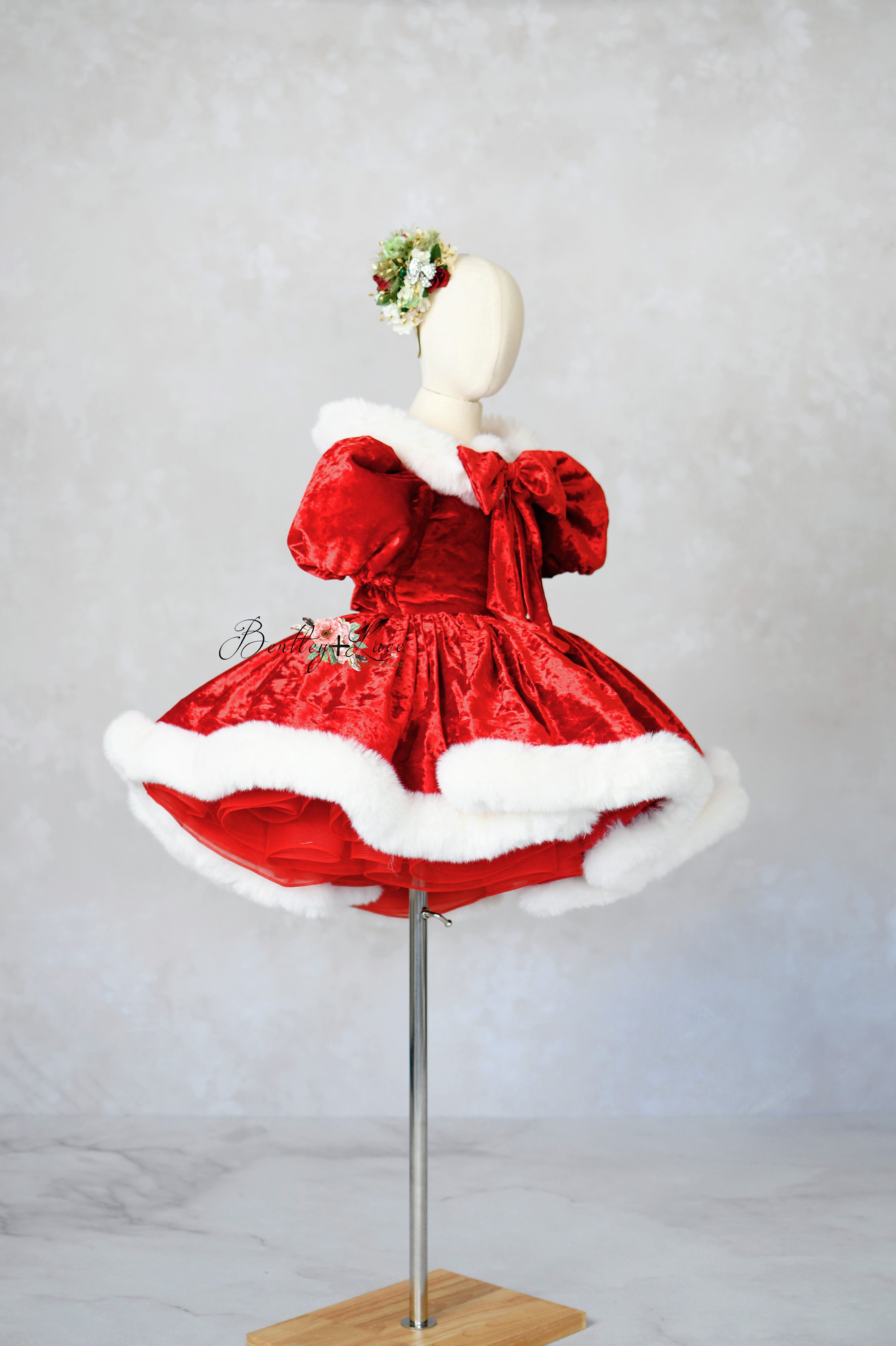 Mrs. Claus inspired dress set for Christmas photo sessions