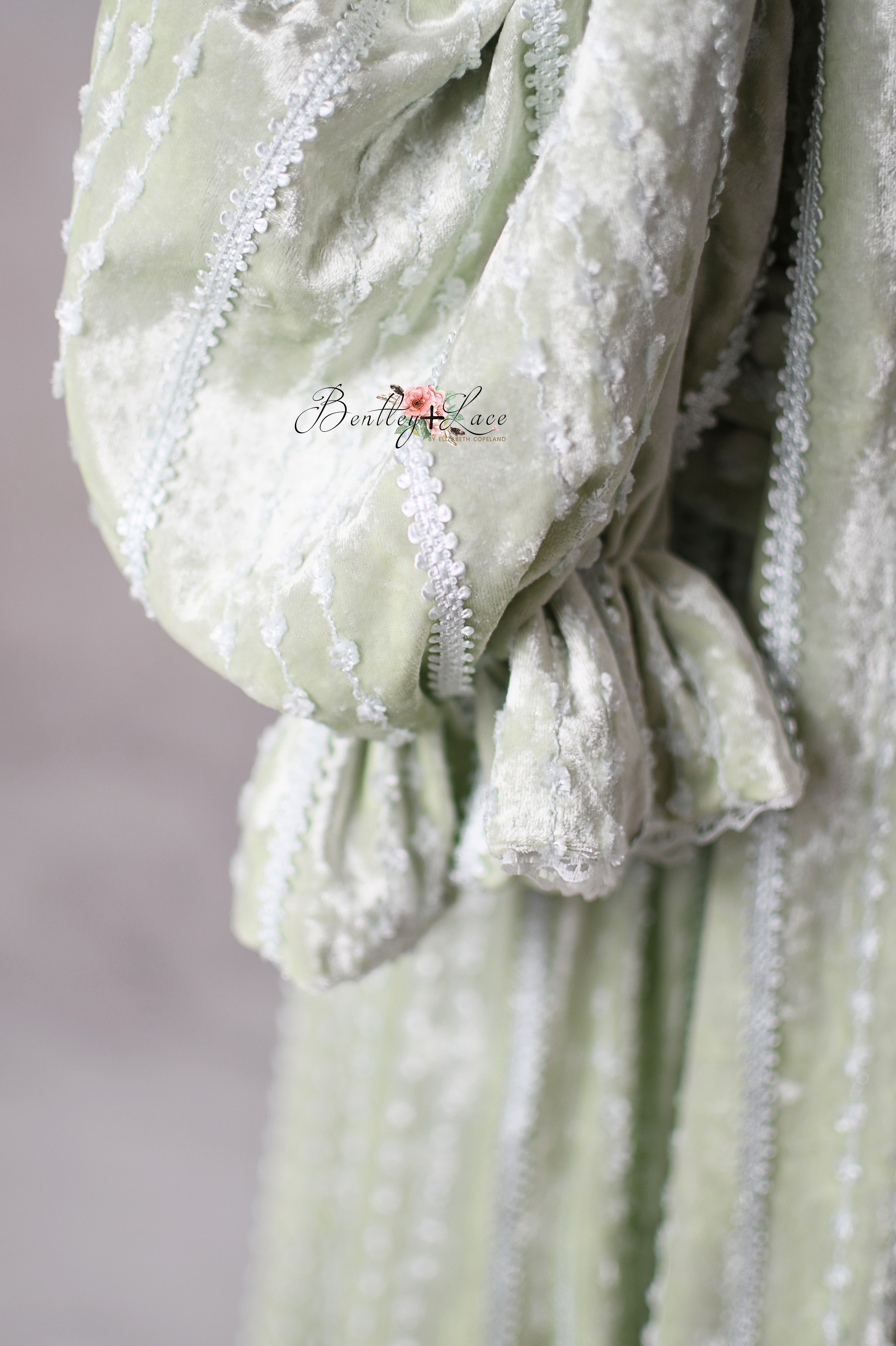 Eleanor’s Dream – Vintage-Inspired Special Occasion & Photo Shoot Dress