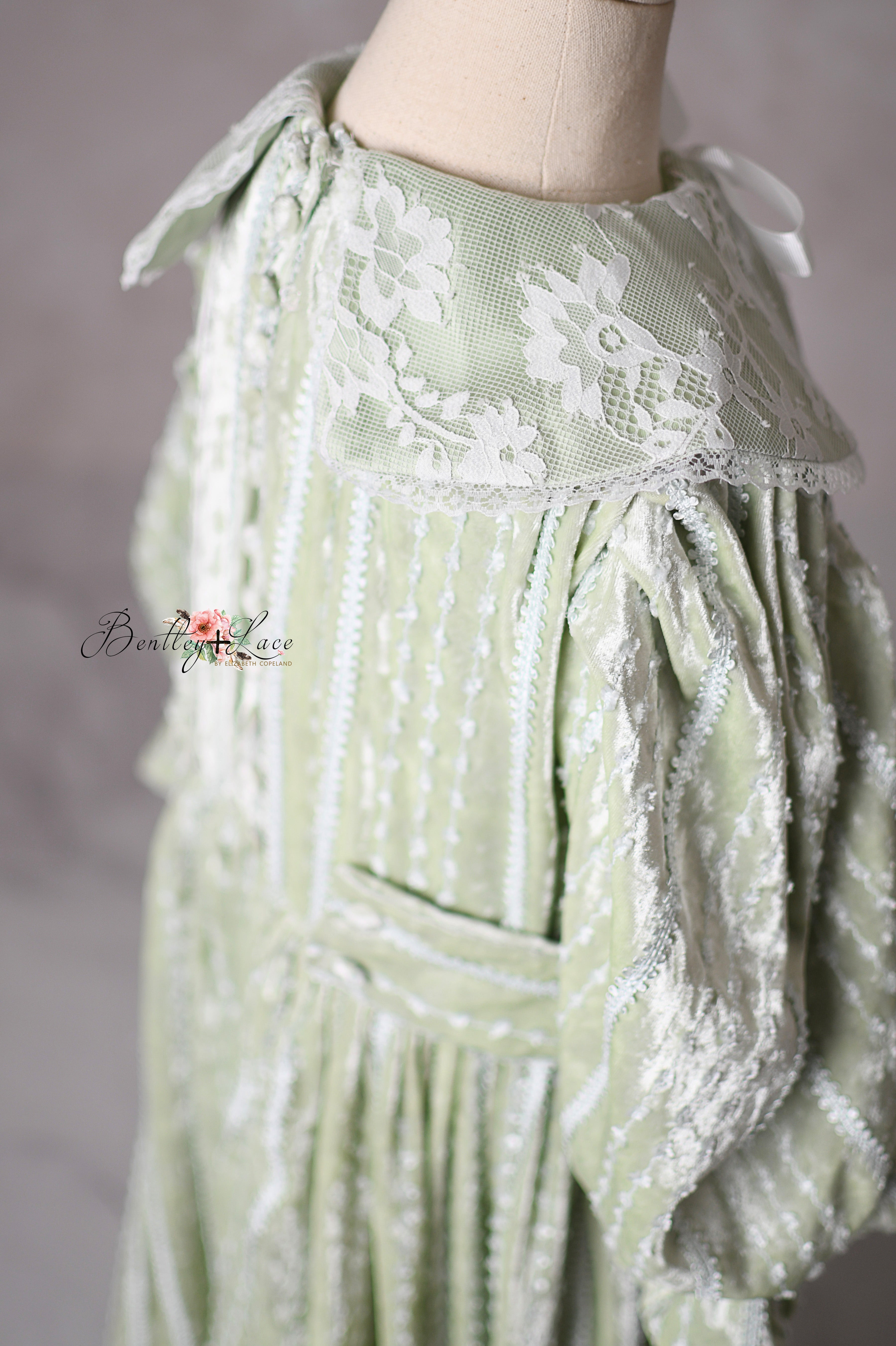 Eleanor’s Dream – Vintage-Inspired Special Occasion & Photo Shoot Dress (Fits 5 to Petite 7 Years)
