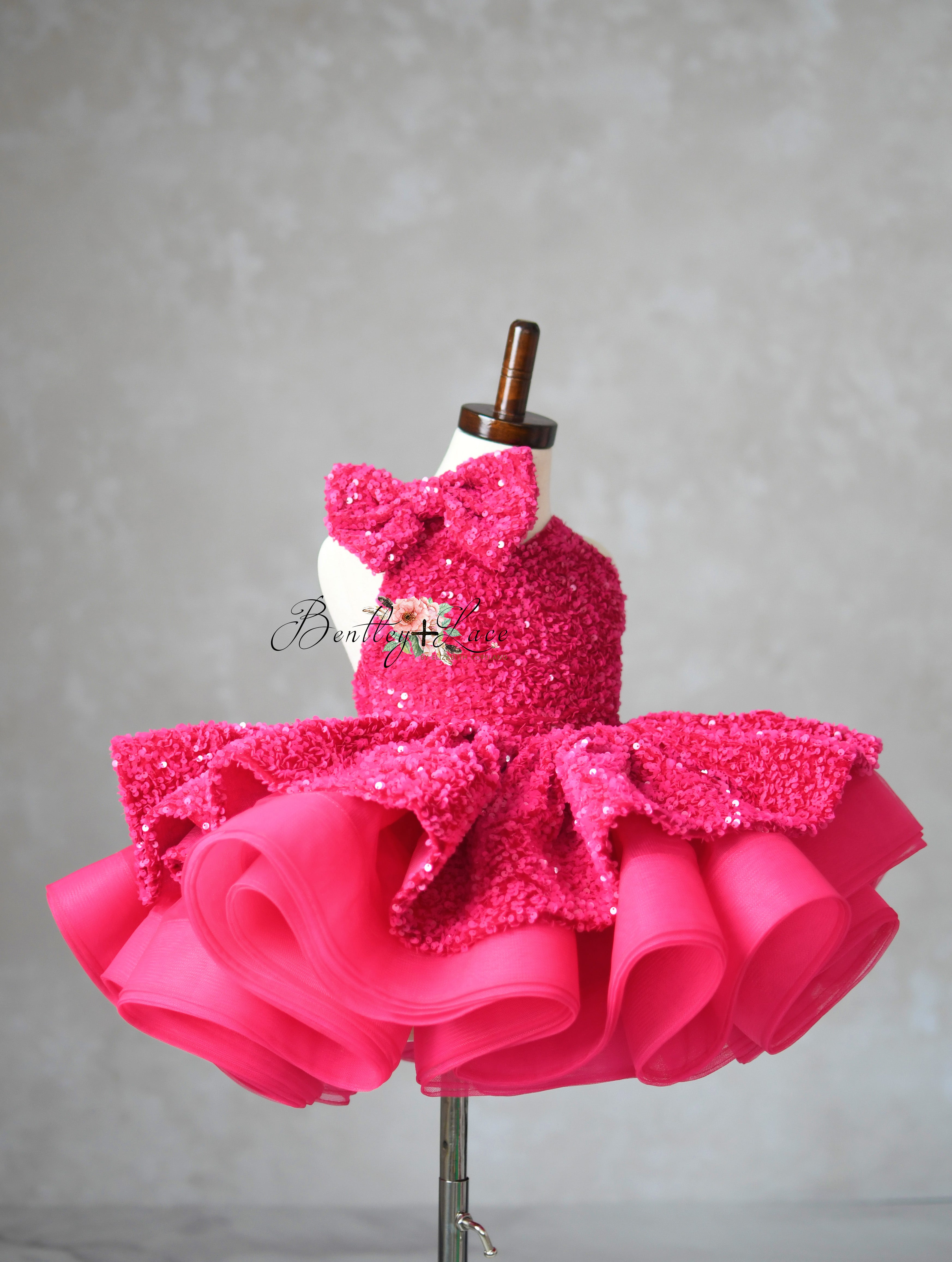 Retro "Velvet Glam" Birthday Dress – Sequin Velvet Gown for Photography & Special Events