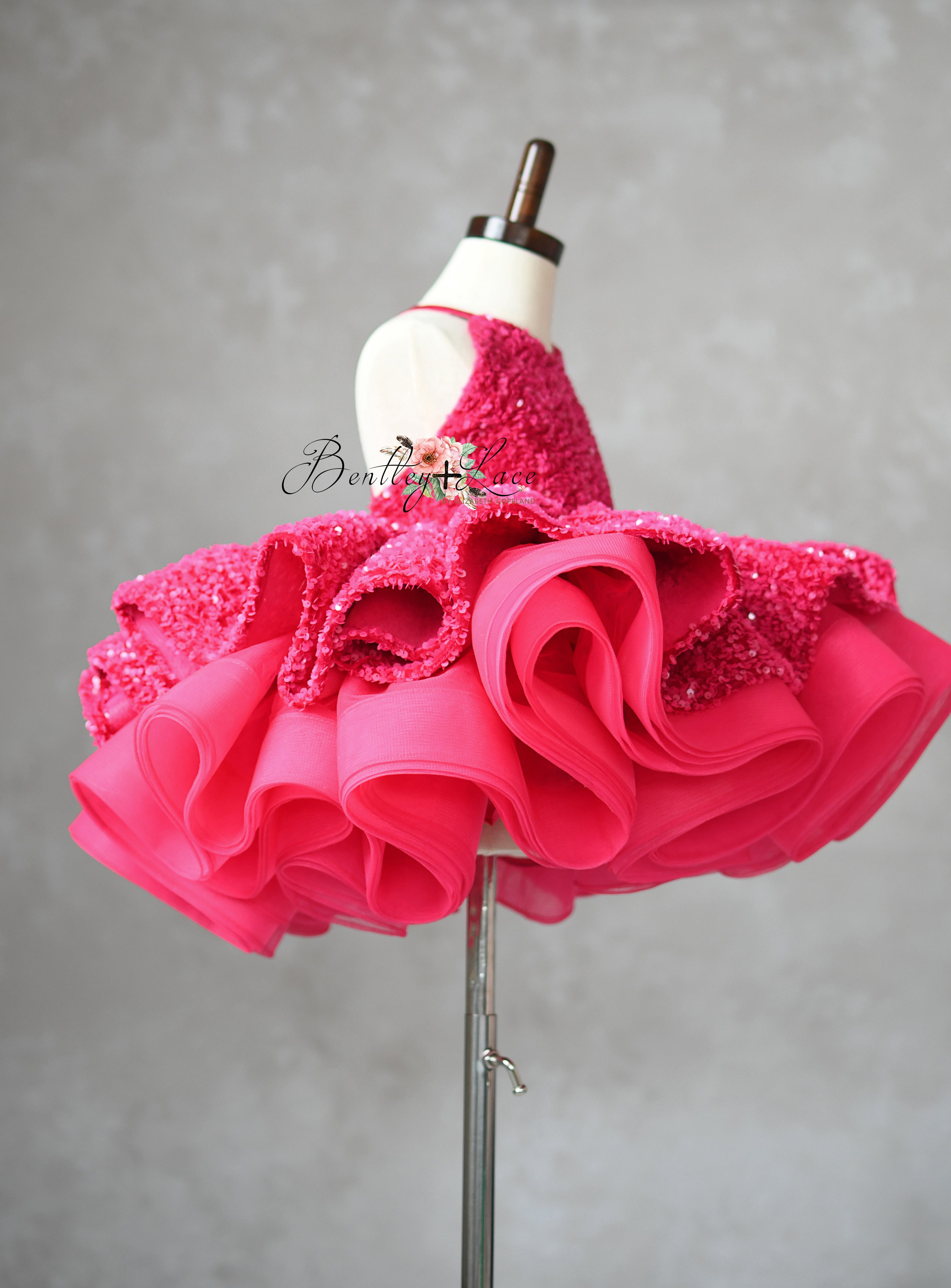 Retro "Velvet Glam" Birthday Dress – Sequin Velvet Gown for Photography & Special Events