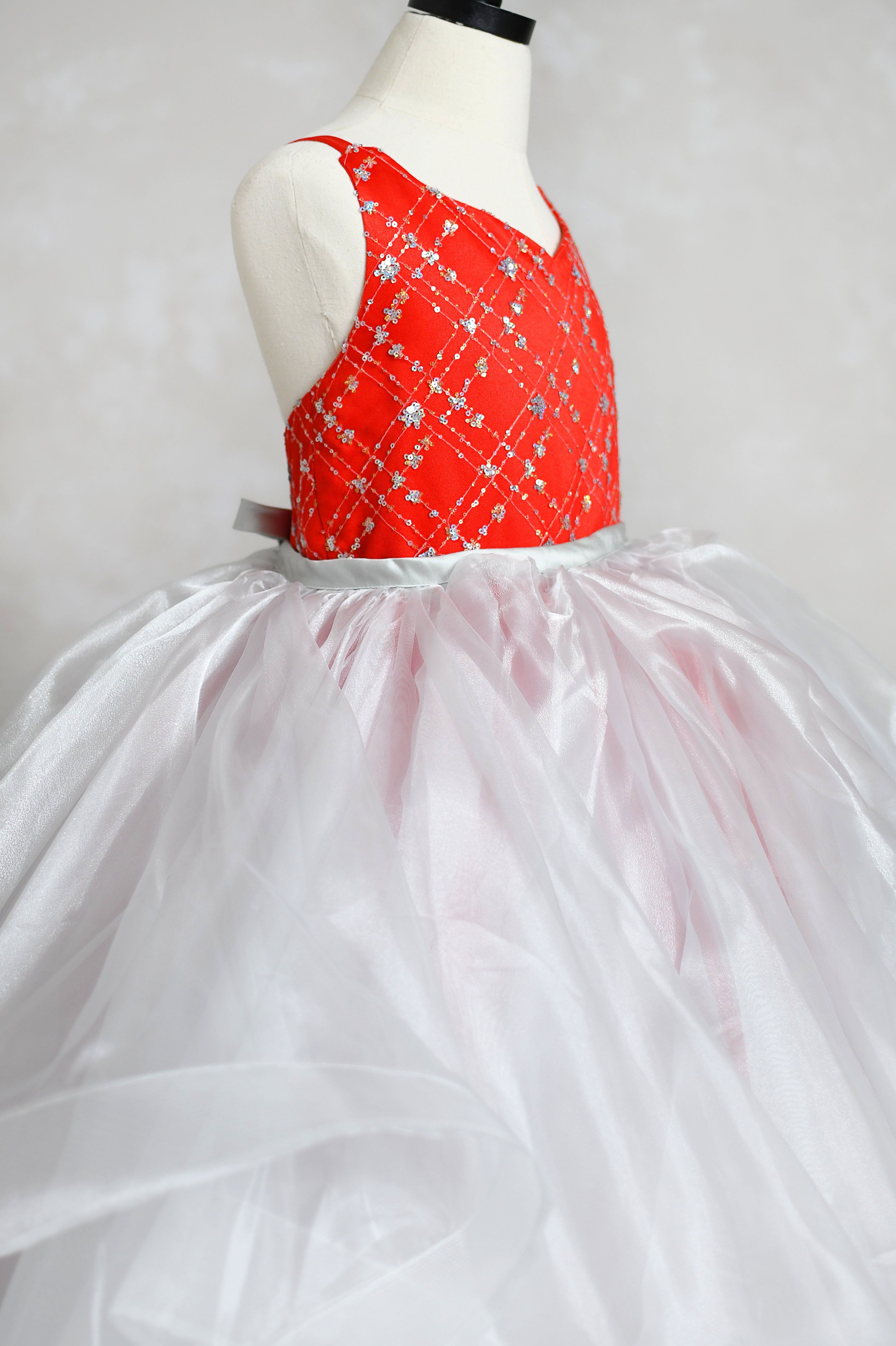 UPGRADE -add a detachable organza skirt