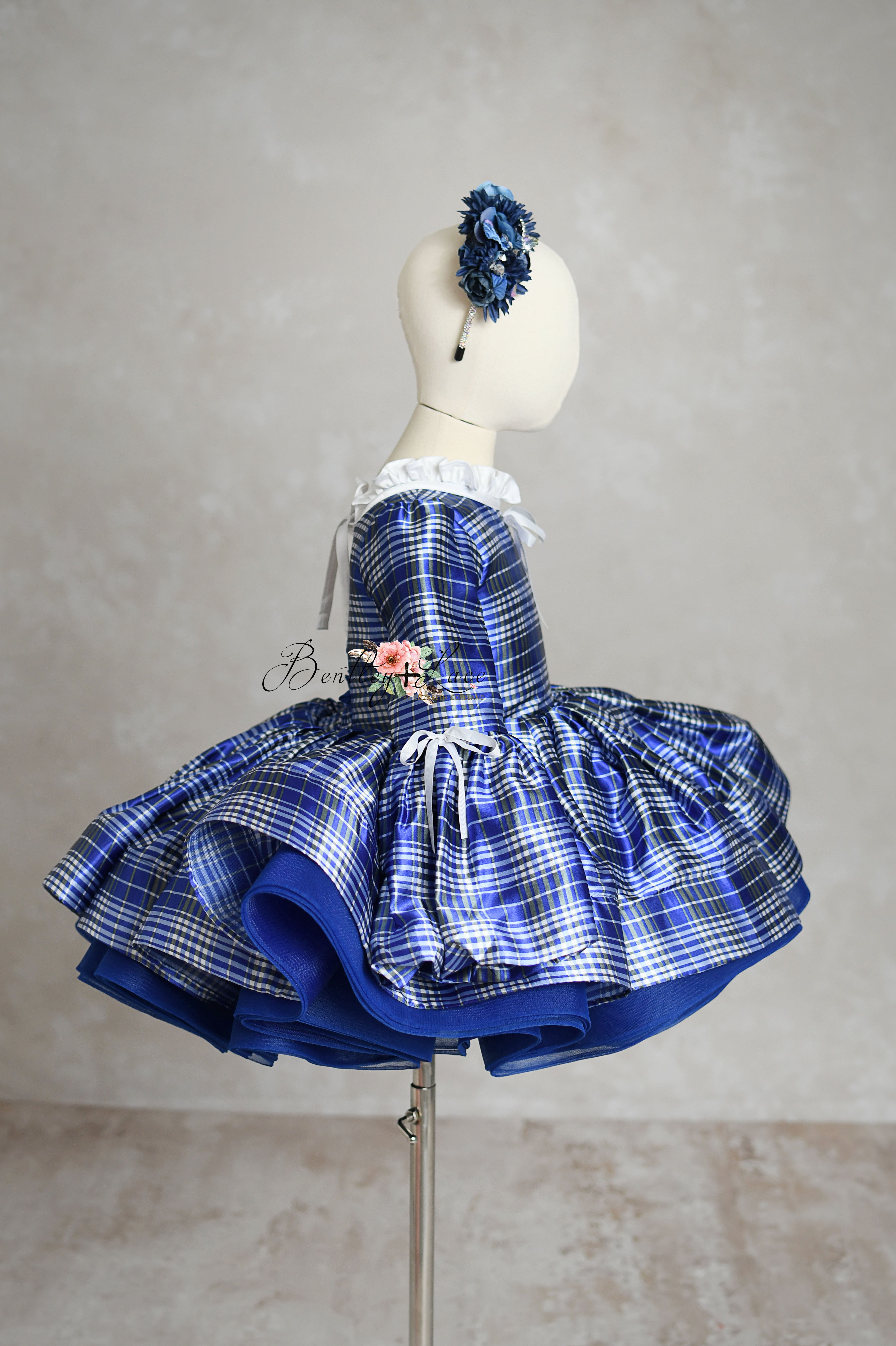 HOLIDAY MAGIC PETAL - Blue (5-7 year)