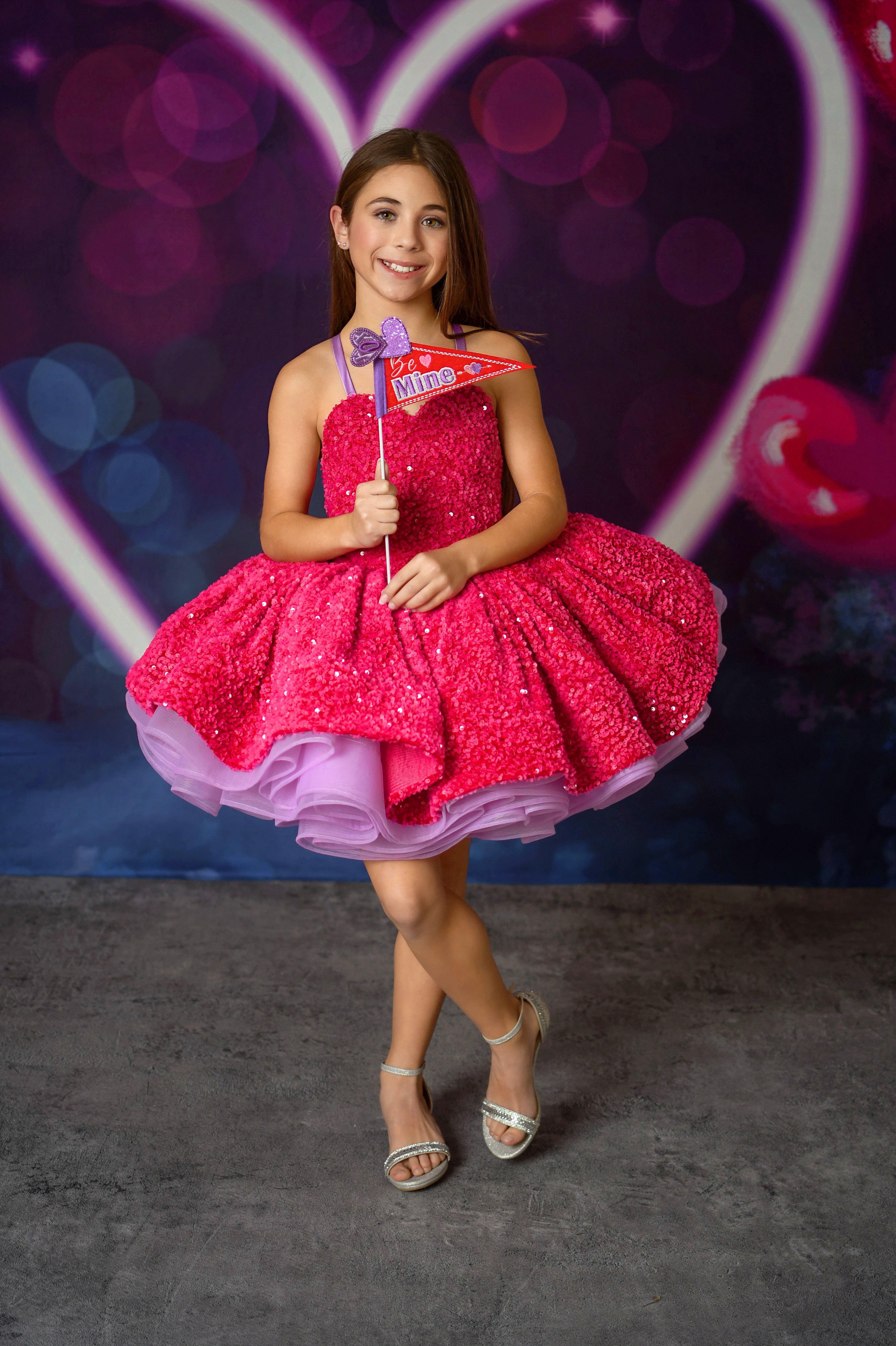 Retro pink and purple petal-length dress for girls aged 6-7 with sequins and adjustable shoulder ties.