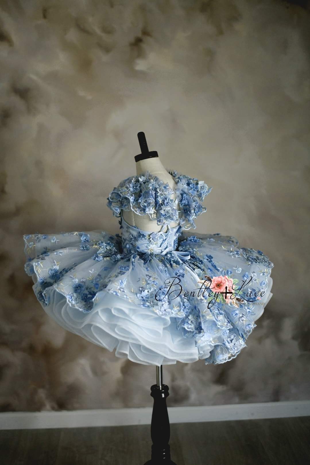 REMNANT seafoam green 3D