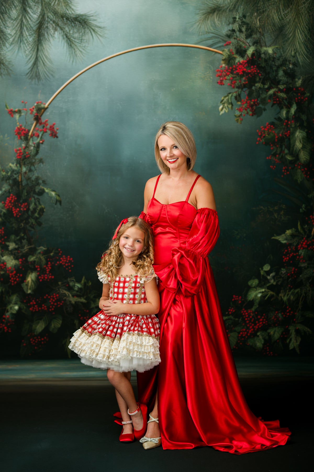 Girls Christmas portrait dress with full twirl skirt lace hem and red holiday print