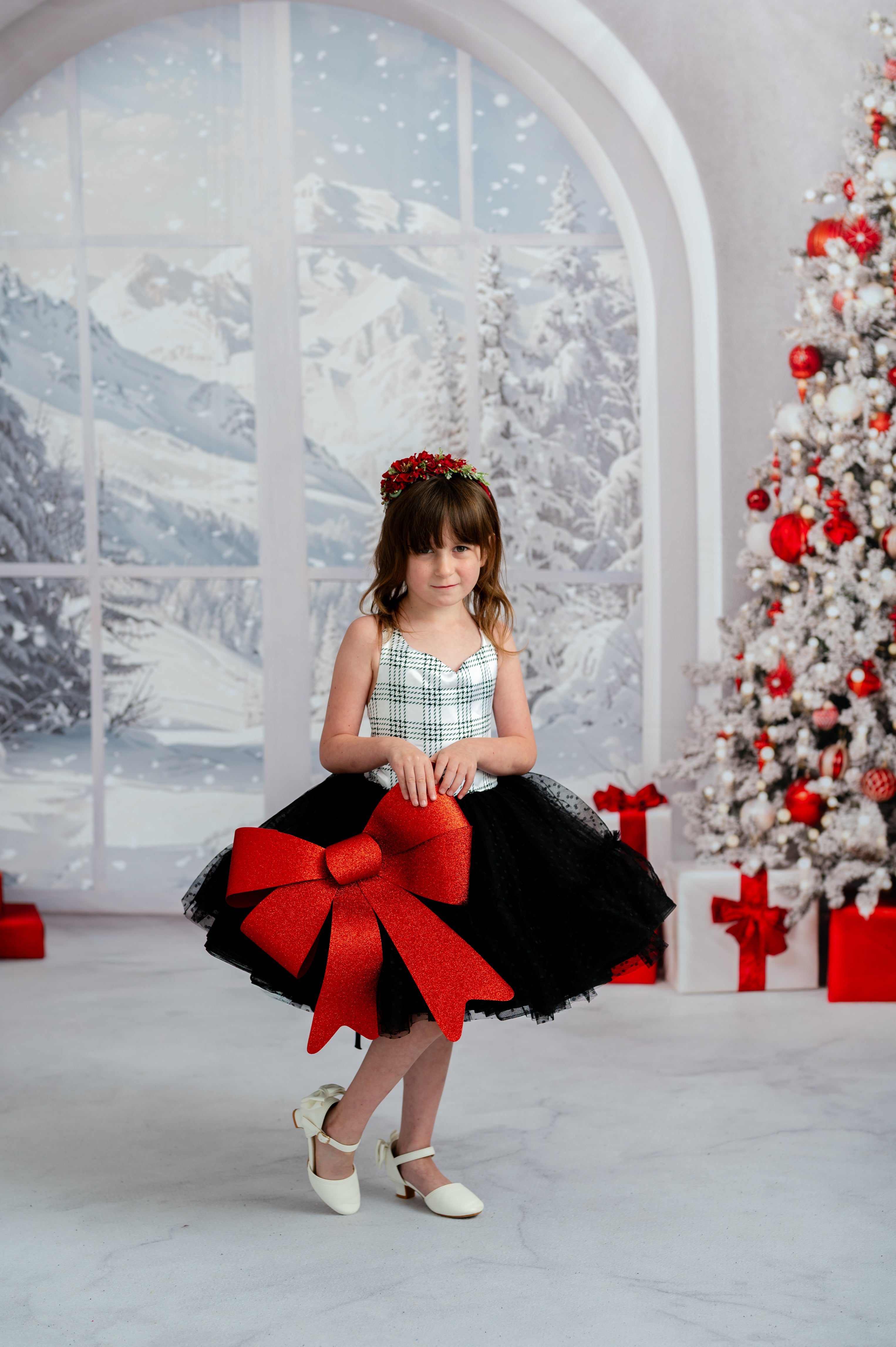 Holiday Magic Petal Cape & Bow Rental 6-7 Years