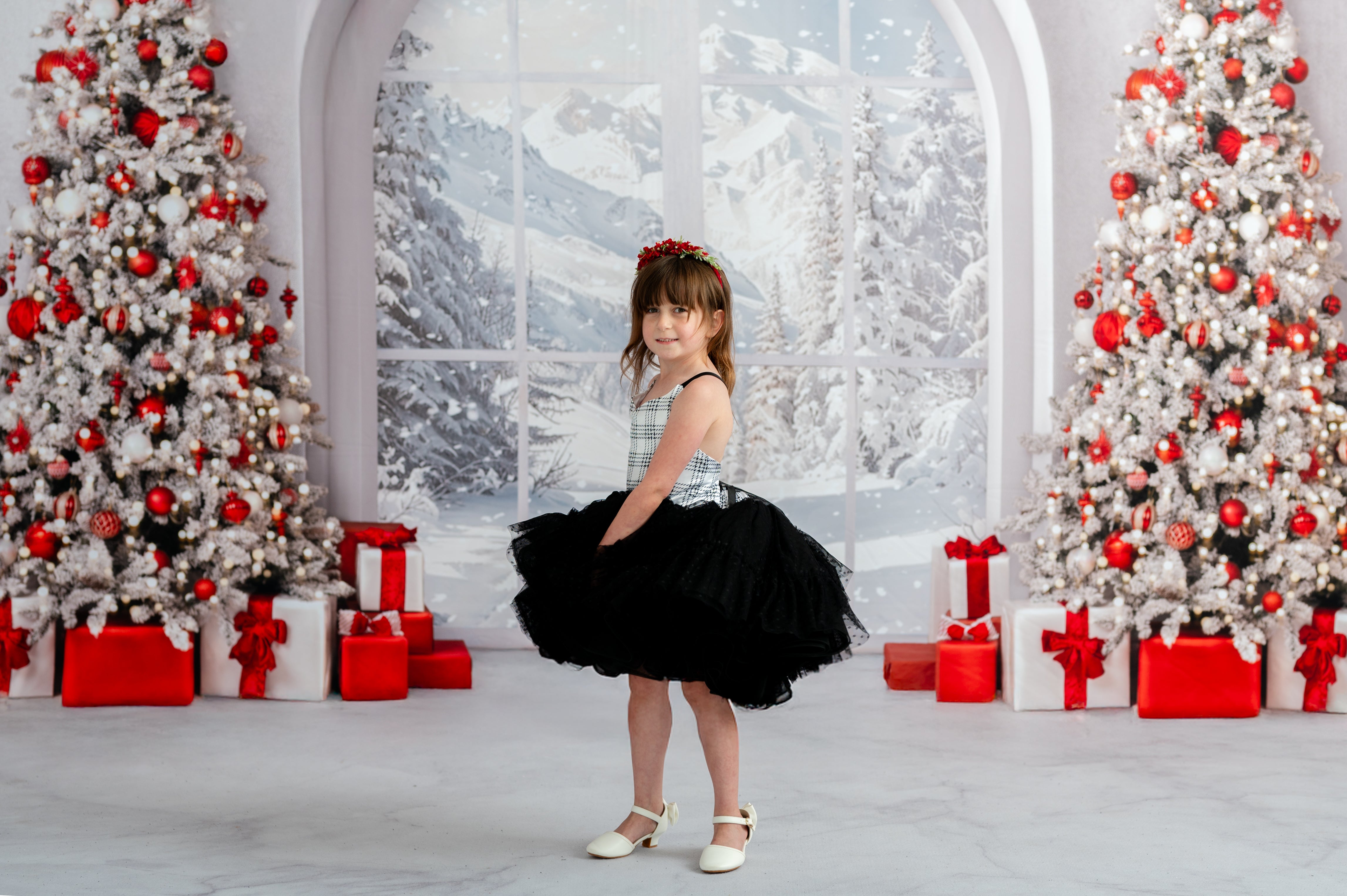 Holiday Magic Petal Cape & Bow Rental 6-7 Years