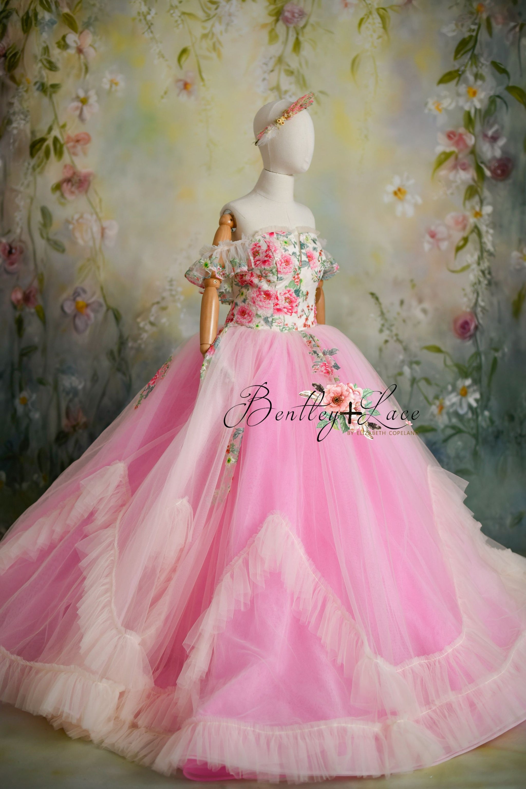 rental dresses for photography sessions "Sabrina" Fairytale Floor