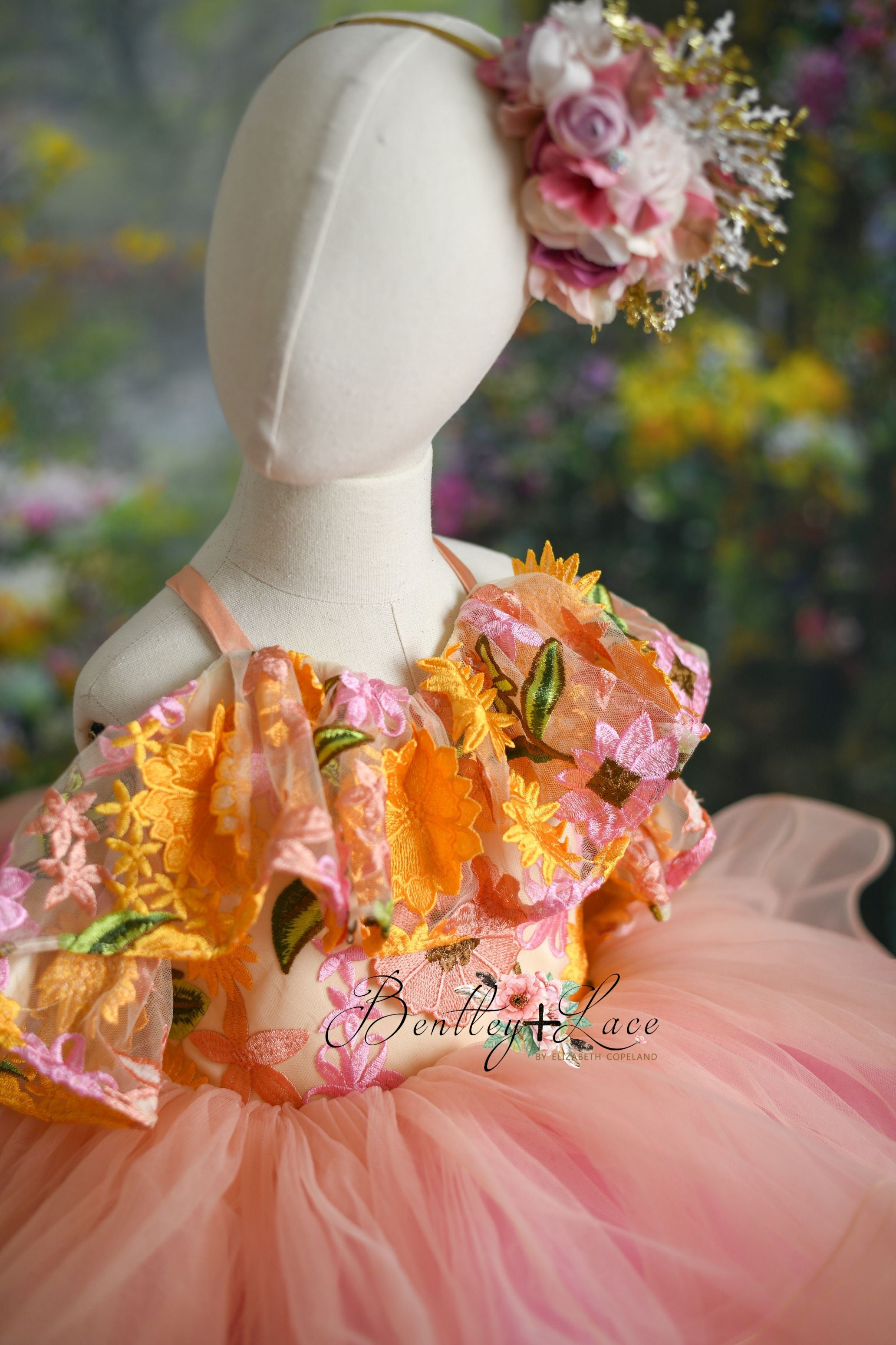 "Wisteria" petal Length Dress ( 4 Year - 6 Year)
