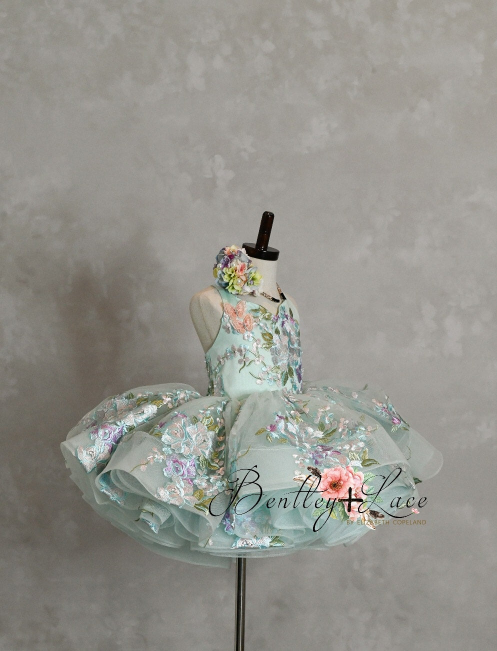 RETIRED RENTAL EUC  will come with CAPE - Brynn "Gardenia" -  Petal Length Dress ( 4 Year - Petite 5 Year)