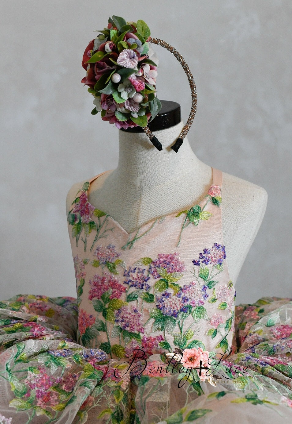 RETIRED RENTAL EUC "Delilah" -  dress+detachable sleeves-Petal Length Dress ( 4 Year - Petite 5 Year)