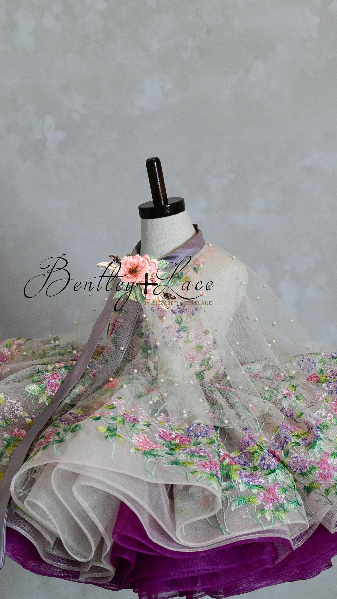 RETIRED RENTAL EUC "Delilah" -  dress+detachable sleeves-Petal Length Dress ( 4 Year - Petite 5 Year)