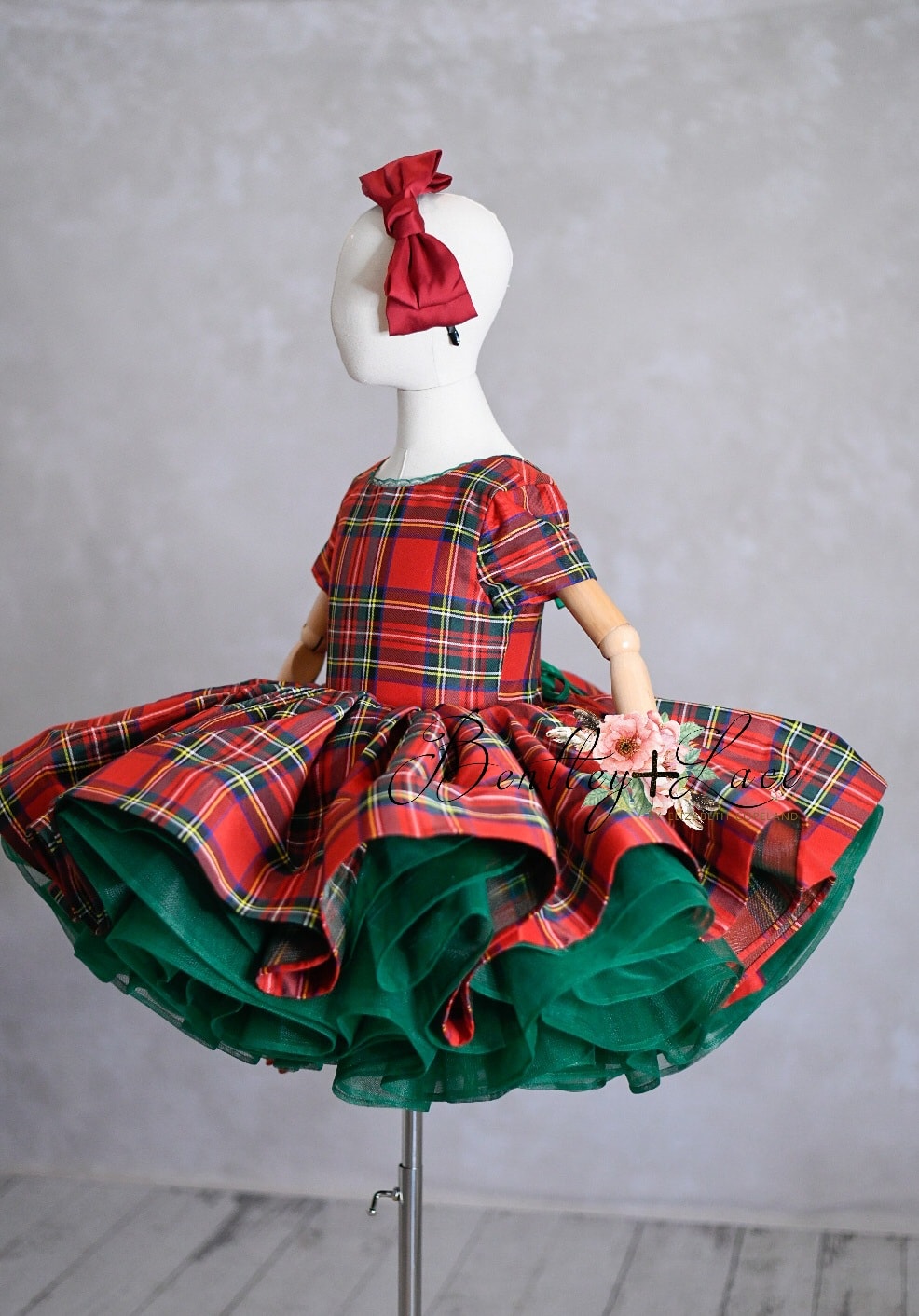 Couture gown rental: "Darling Plaid" Red Vintage Dress Cap Sleeve ( 5 Year - Petite 6 Year)