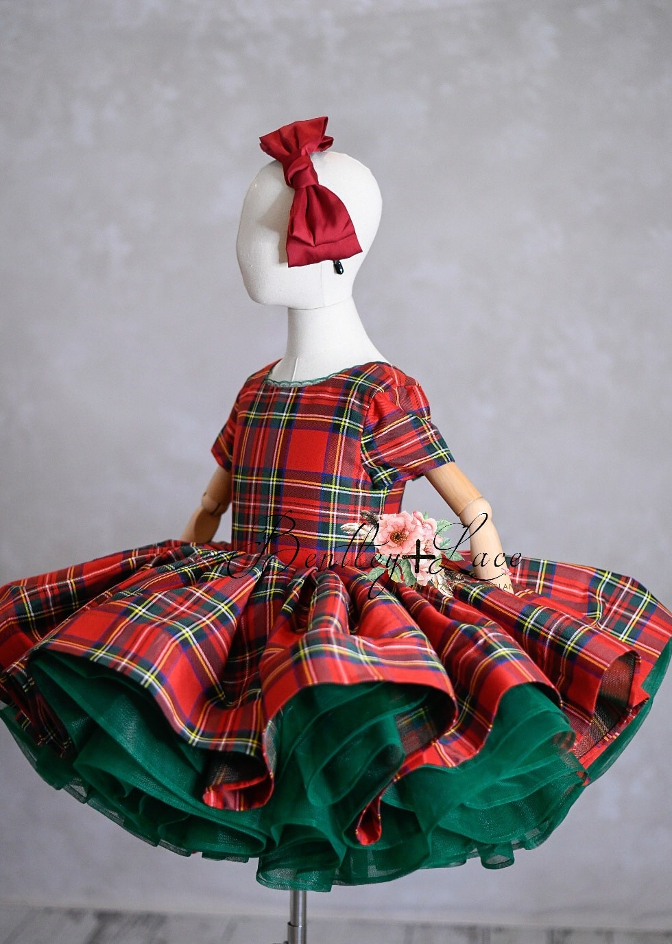 Couture gown rental: "Darling Plaid" Red Vintage Dress Cap Sleeve ( 5 Year - Petite 6 Year)