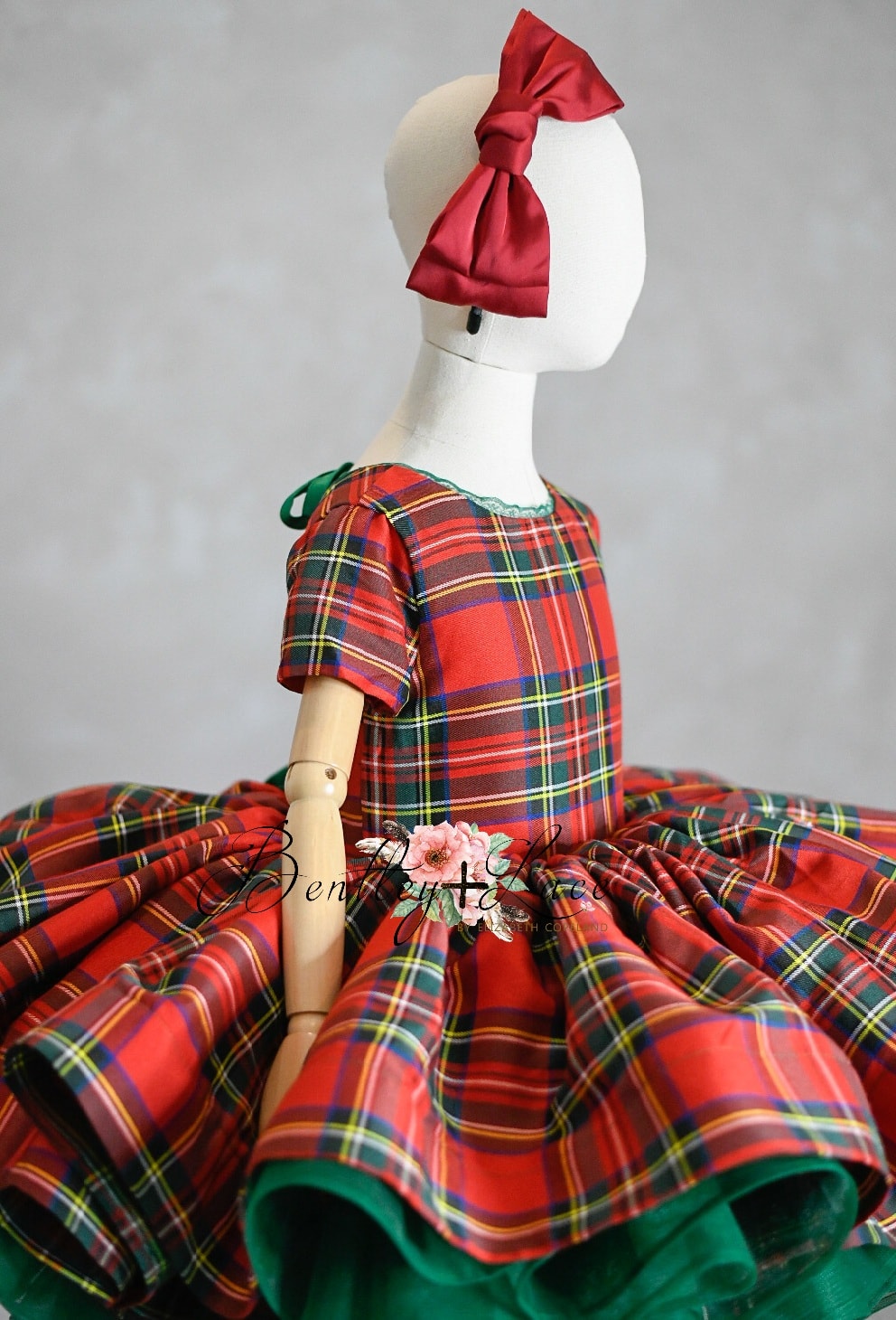 Couture gown rental: "Darling Plaid" Red Vintage Dress Cap Sleeve ( 5 Year - Petite 6 Year)