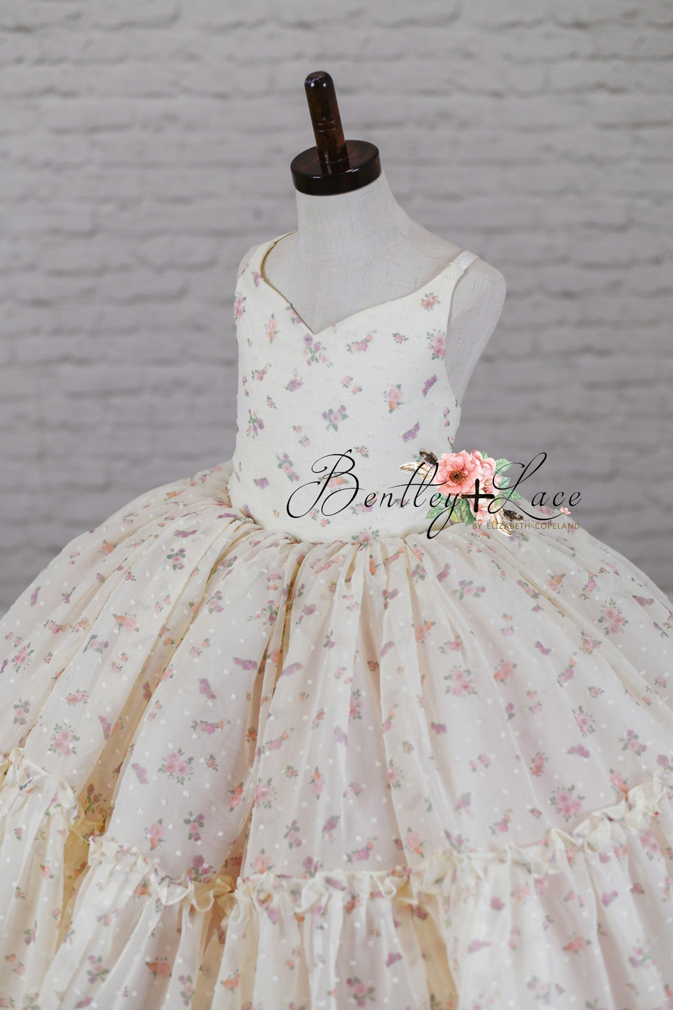 Jardin De Fleurs- floor length - ivory floral (5-6 year)
