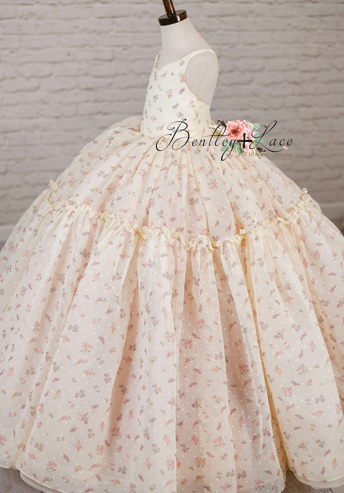 Jardin De Fleurs- floor length - ivory floral (5-6 year)