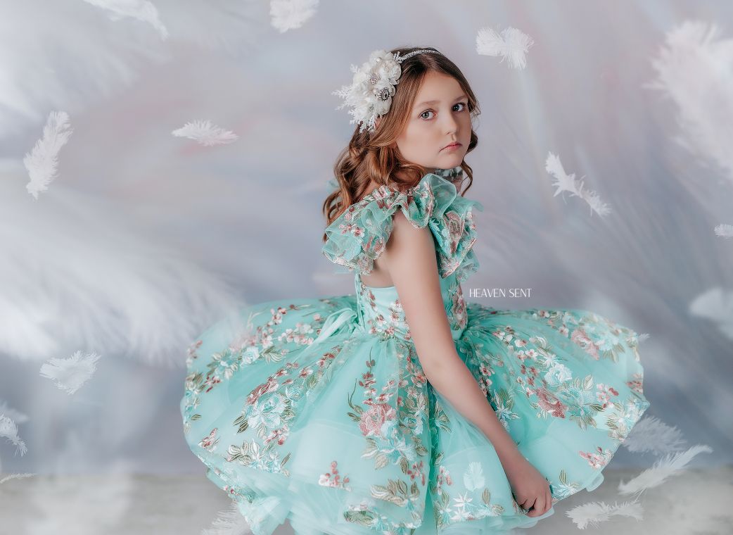 EUC RETIRED RENTAL "Brynn" in Seafoam + detachable sleeves -  Petal Short Length Dress ( 7 Year - Petite 8 Year)