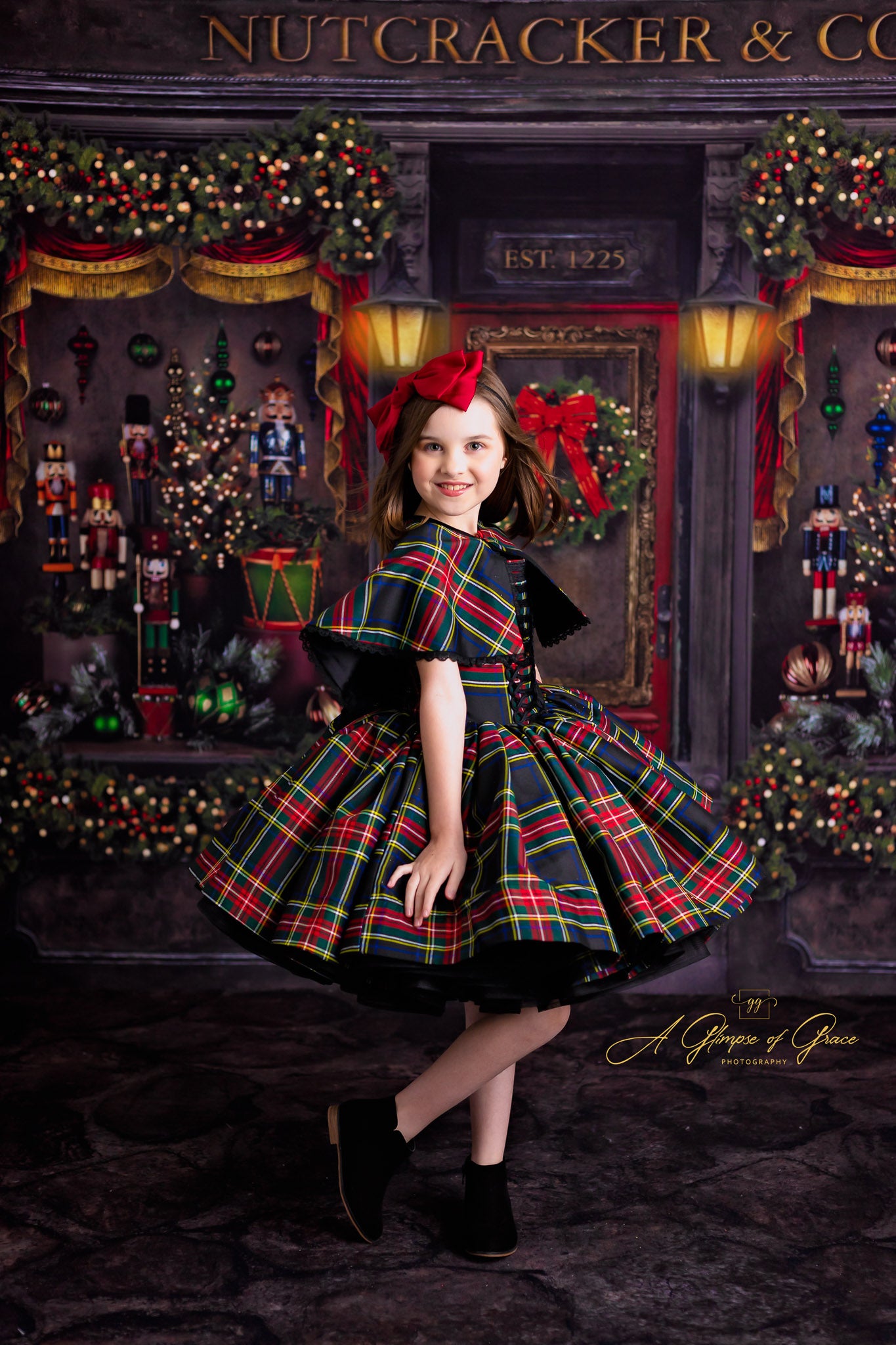 couture gown rental - Holiday couture gown rental -perfect for photography sessions using babydream backdrops and other fine art drops.