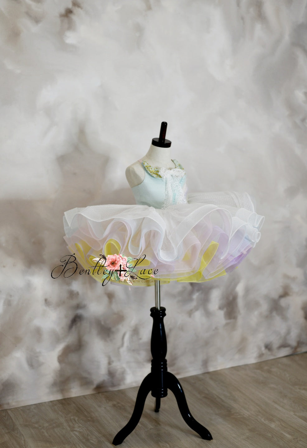 Euc retired rental Petal "Rainbow Dreaming in Pastel" Petal Length Dress (4 Year-Petite 5 Year)