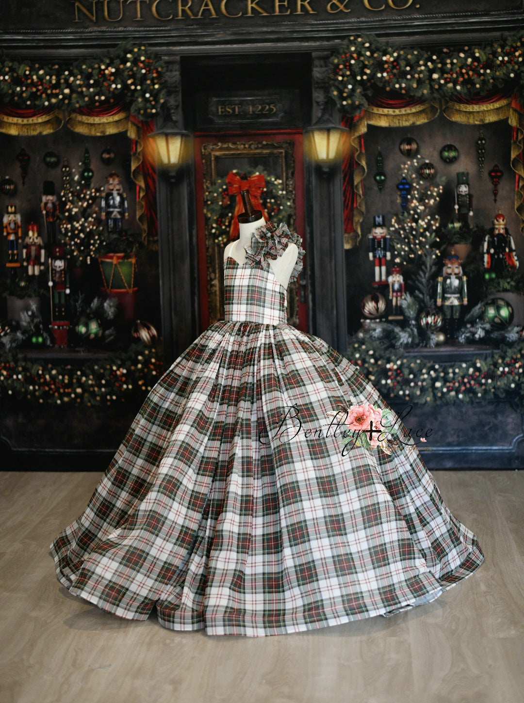 "Carolle" - Floor Long White Plaid ( 6 Year - Petite 7 Year)