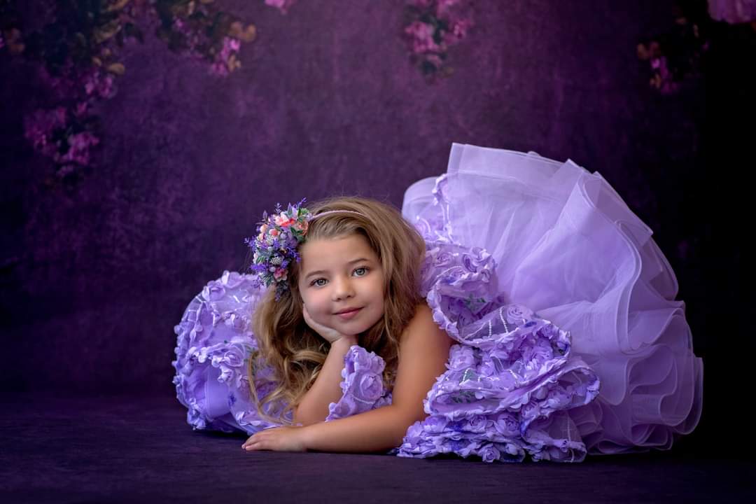 Petal "Eva" Petal Length Dress+ Cape (4 Year-Petite 5 Year)