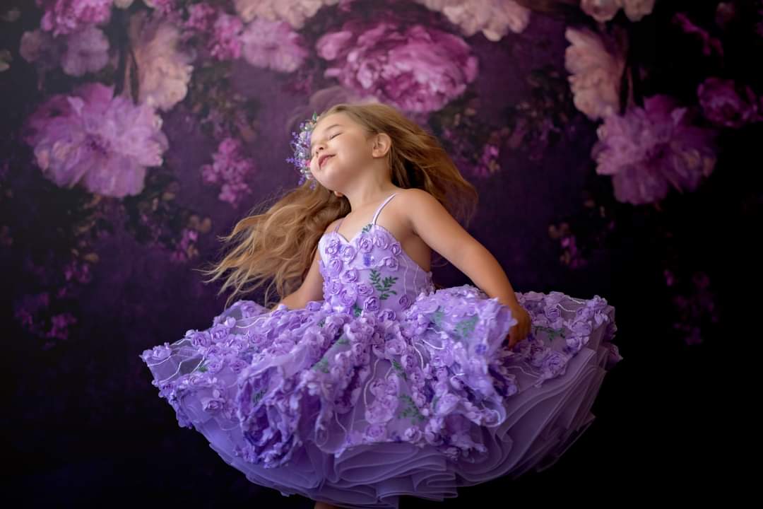 Petal "Eva" Petal Length Dress+ Cape (4 Year-Petite 5 Year)