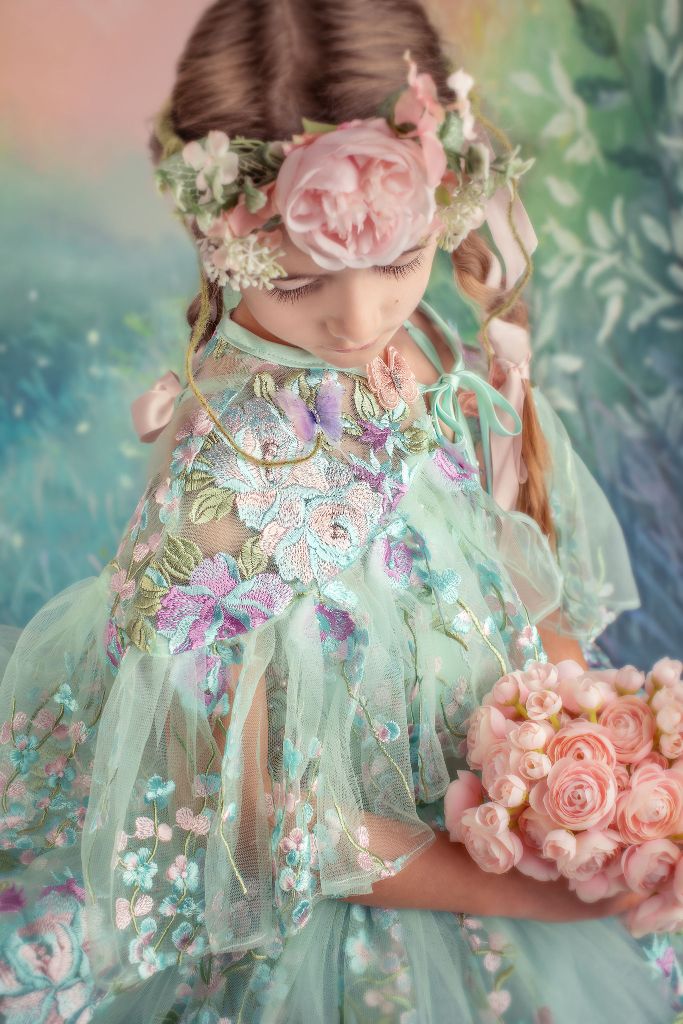 Gardenia Floral Cape
