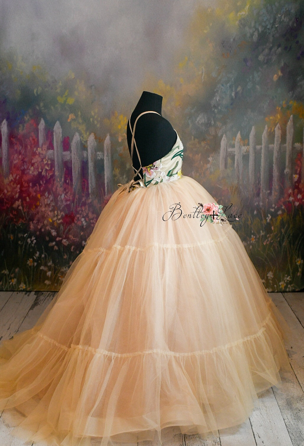 Retiredrentaleuc "Lillyann" Floor long gown 13 year- petite 14 year