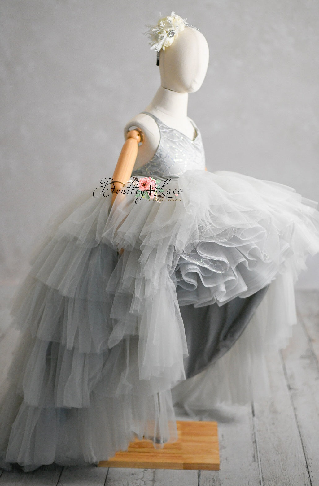 "Tinsel" Petal Length Dress + detachable sleeves(5 Year-Petite 6 Year)