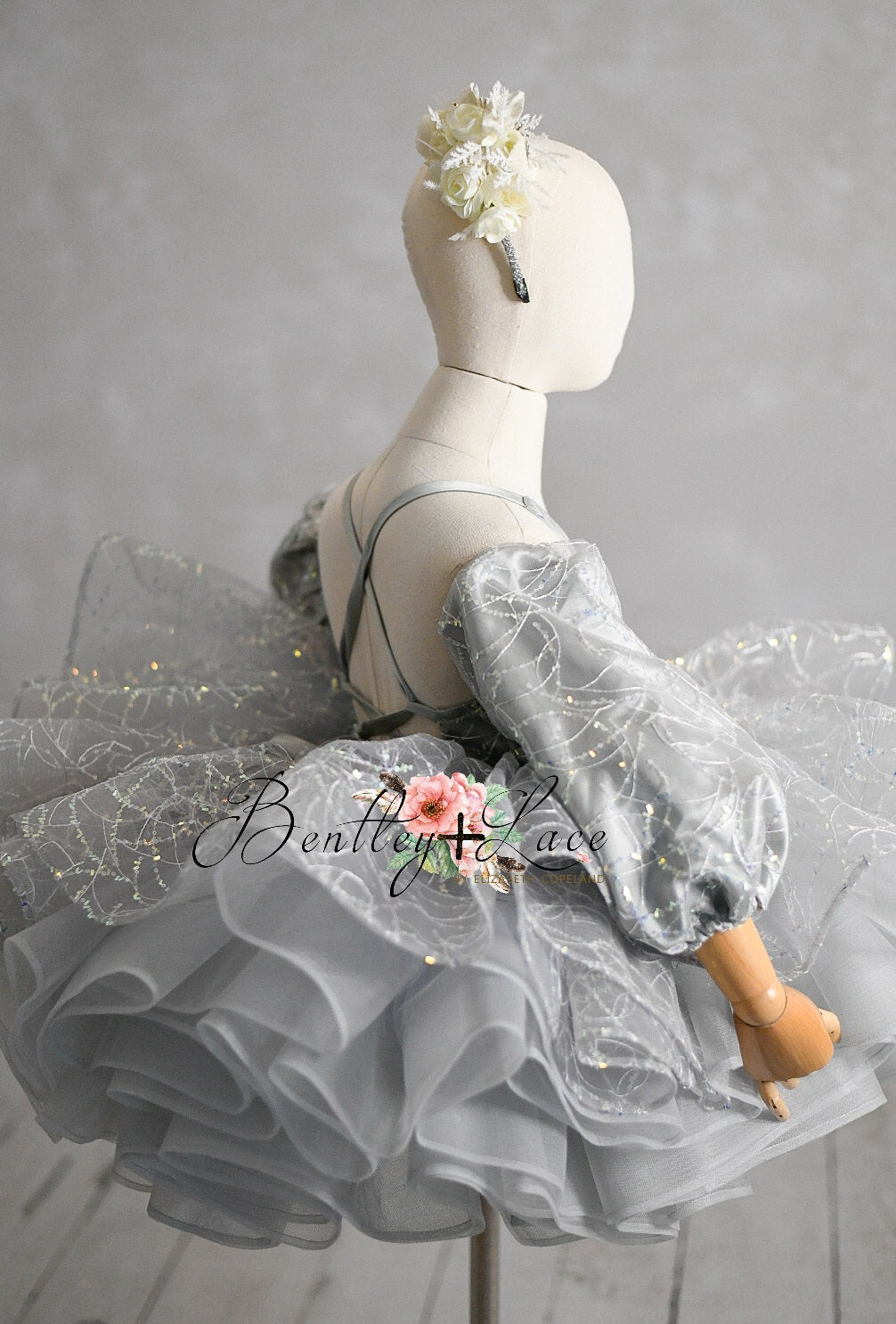 "Tinsel" Petal Length Dress + detachable sleeves(5 Year-Petite 6 Year)