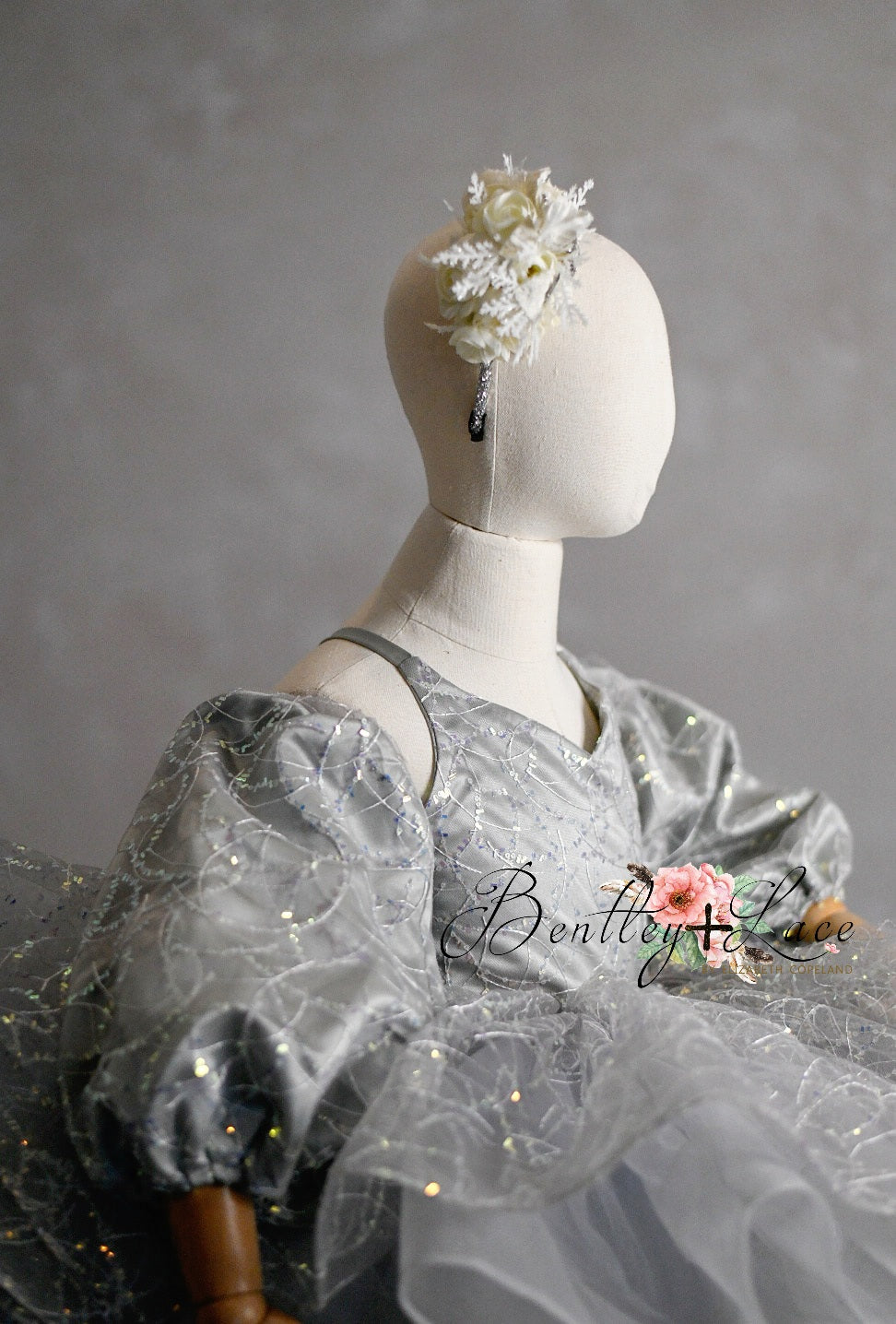 "Tinsel" Petal Length Dress + detachable sleeves(5 Year-Petite 6 Year)