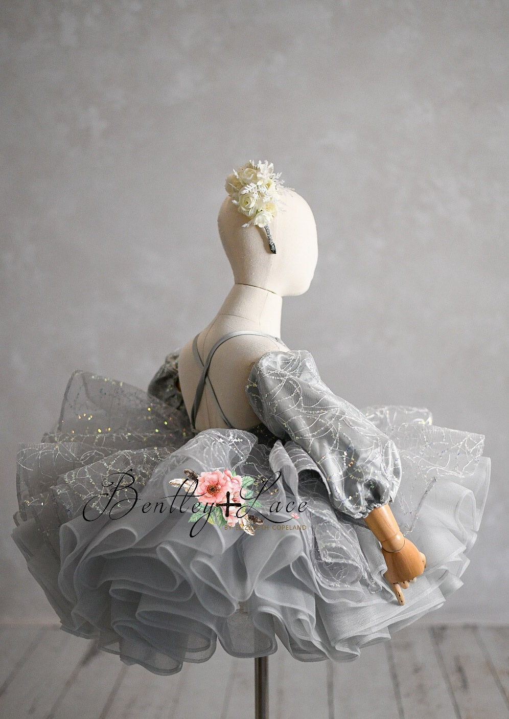 "Tinsel" Petal Length Dress + detachable sleeves(5 Year-Petite 6 Year)