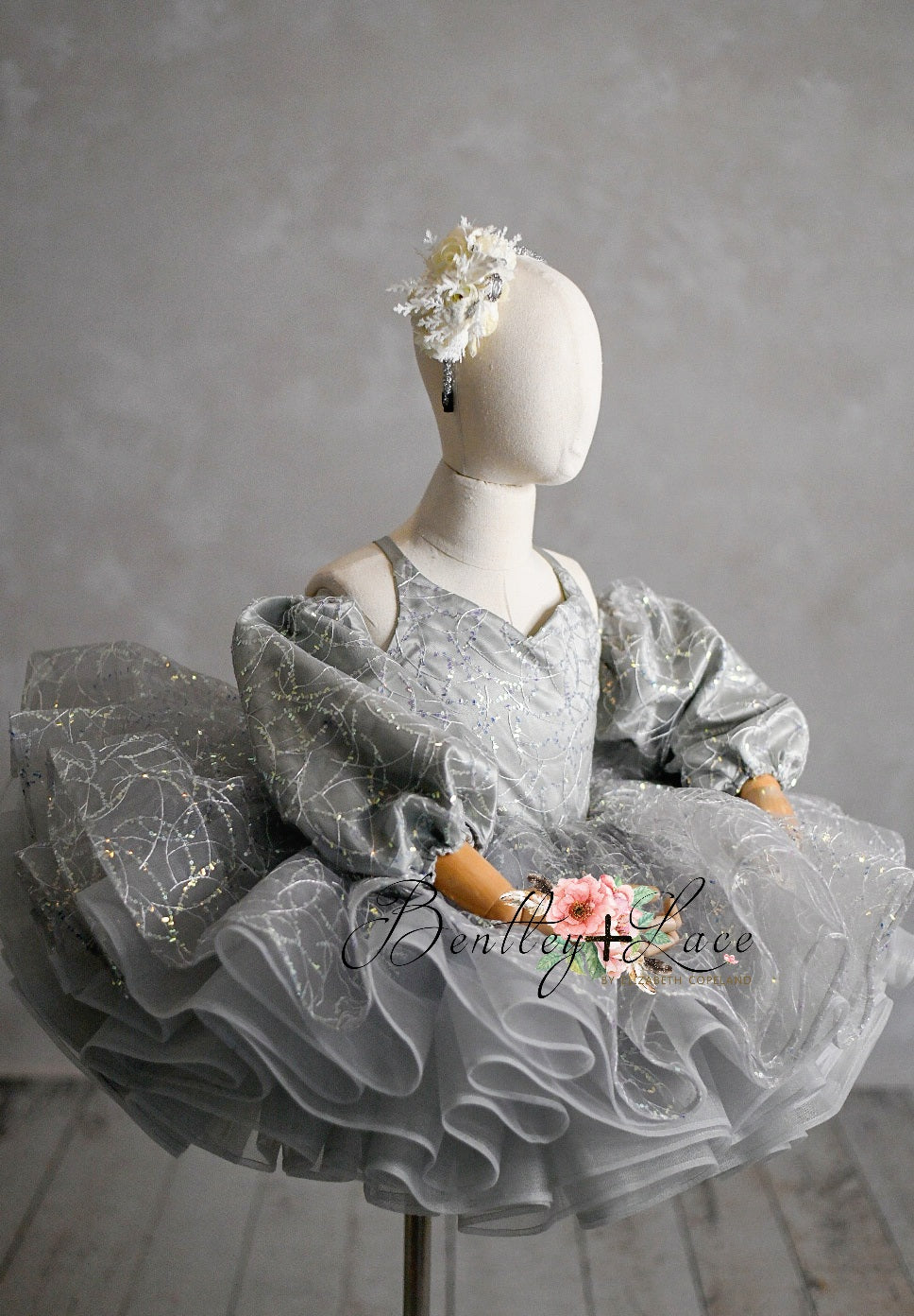 "Tinsel" Petal Length Dress + detachable sleeves(5 Year-Petite 6 Year)